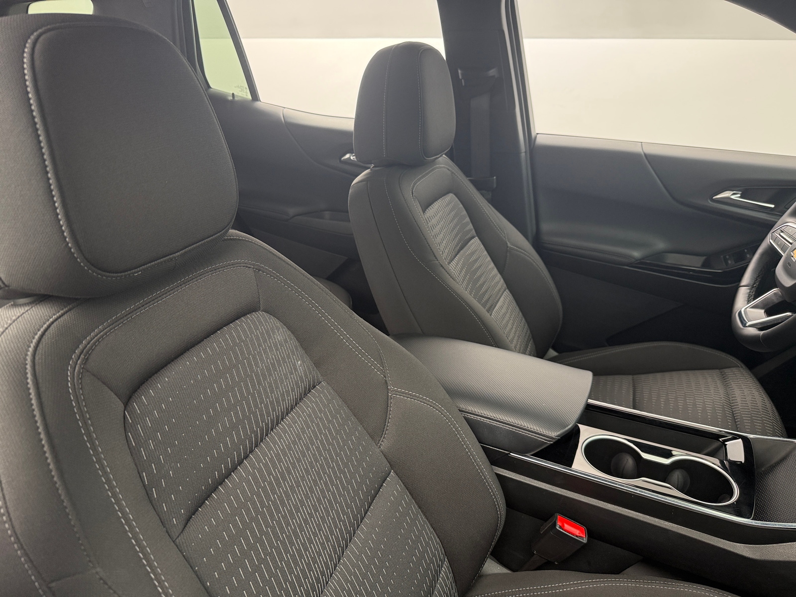 Thumbnail: 2025 Chevrolet Equinox - 2