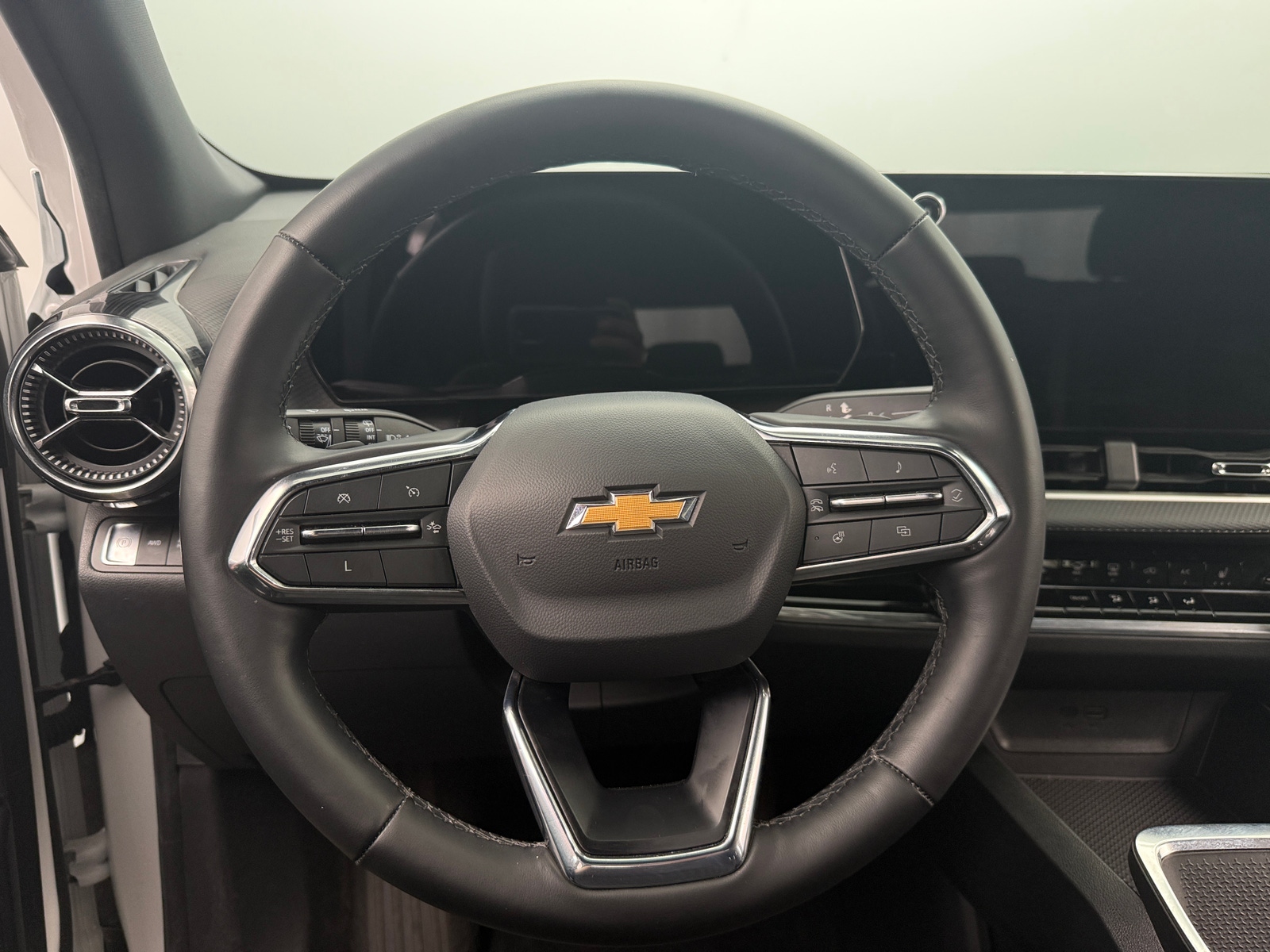 Thumbnail: 2025 Chevrolet Equinox - 5