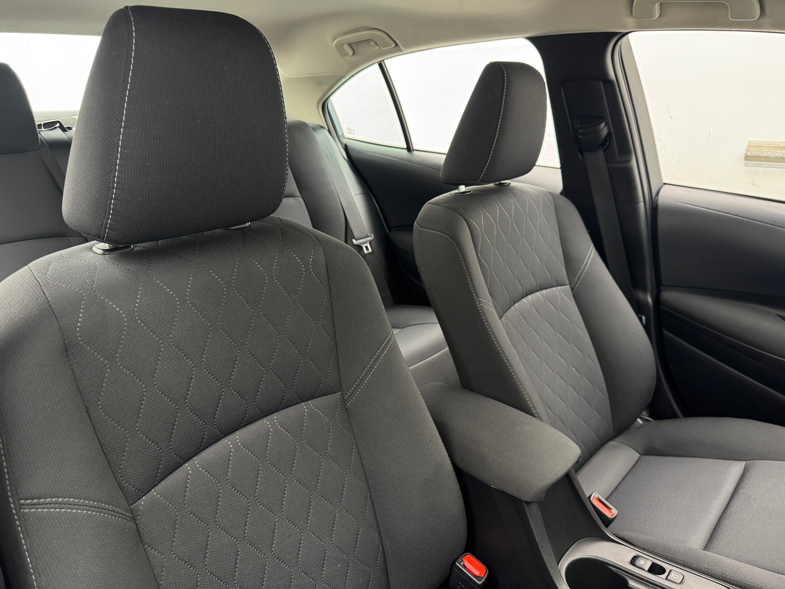 Thumbnail: 2025 Toyota Corolla - 2