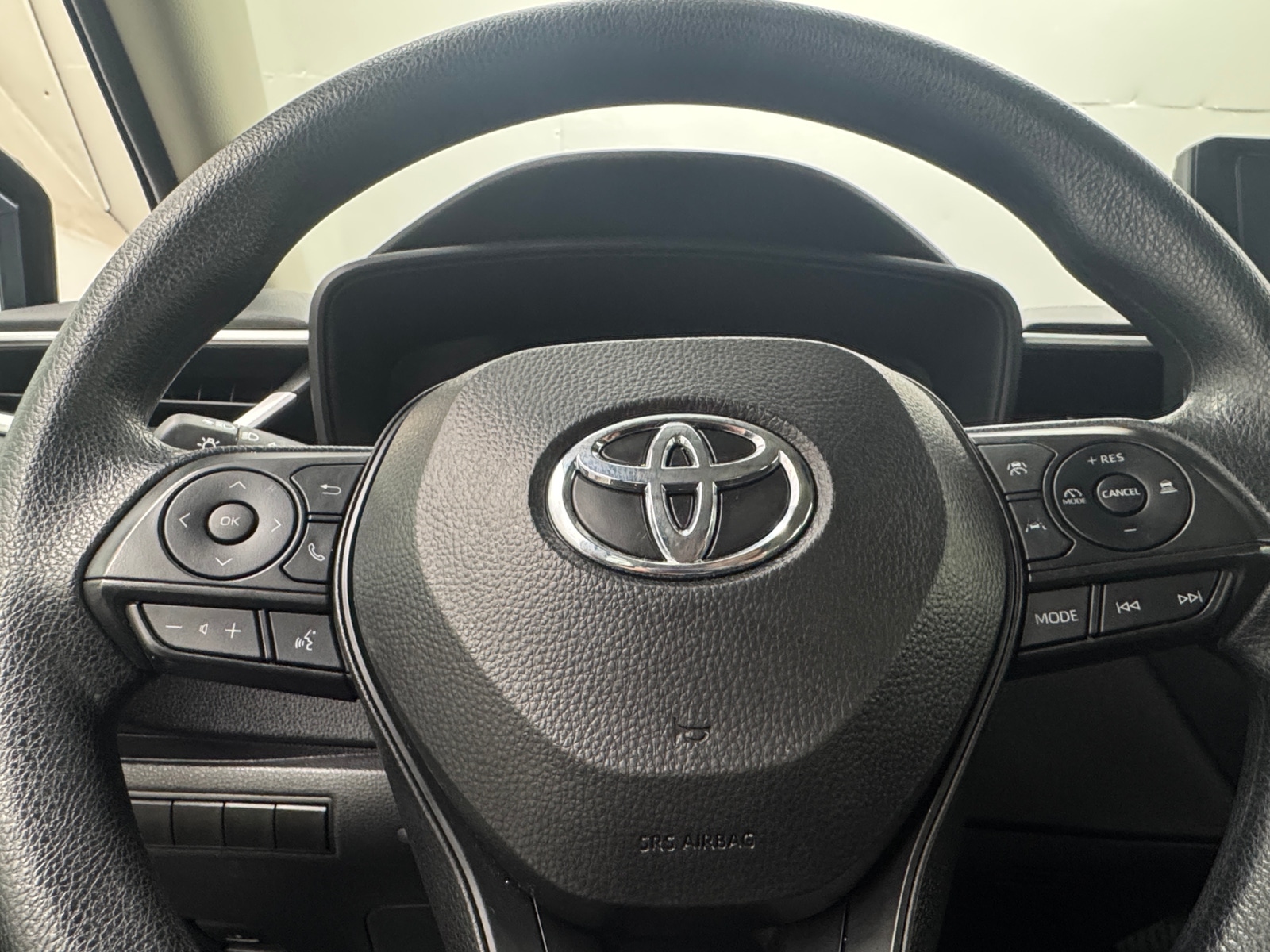 Thumbnail: 2025 Toyota Corolla - 5