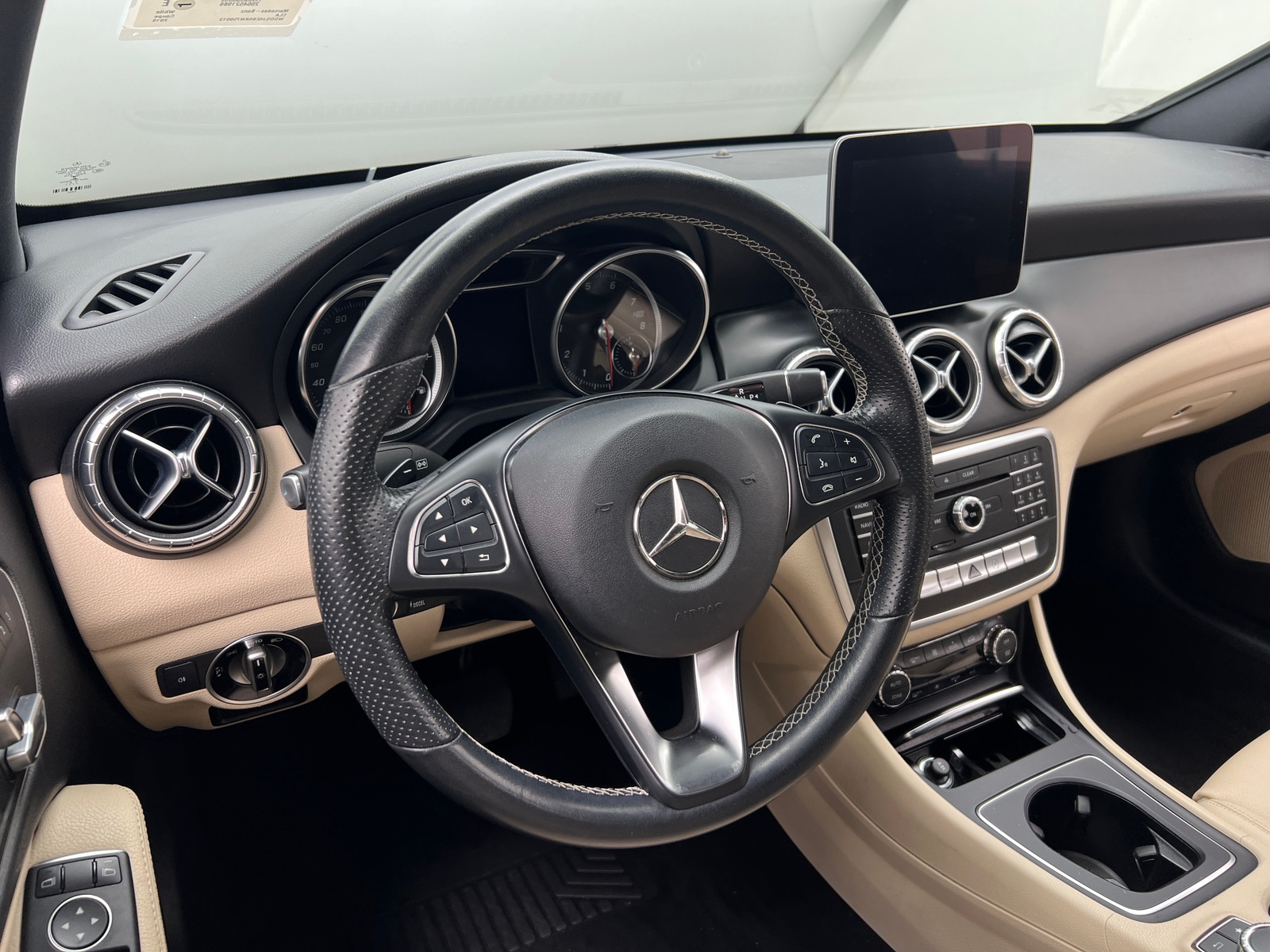 Thumbnail: 2019 Mercedes-Benz CLA - 4