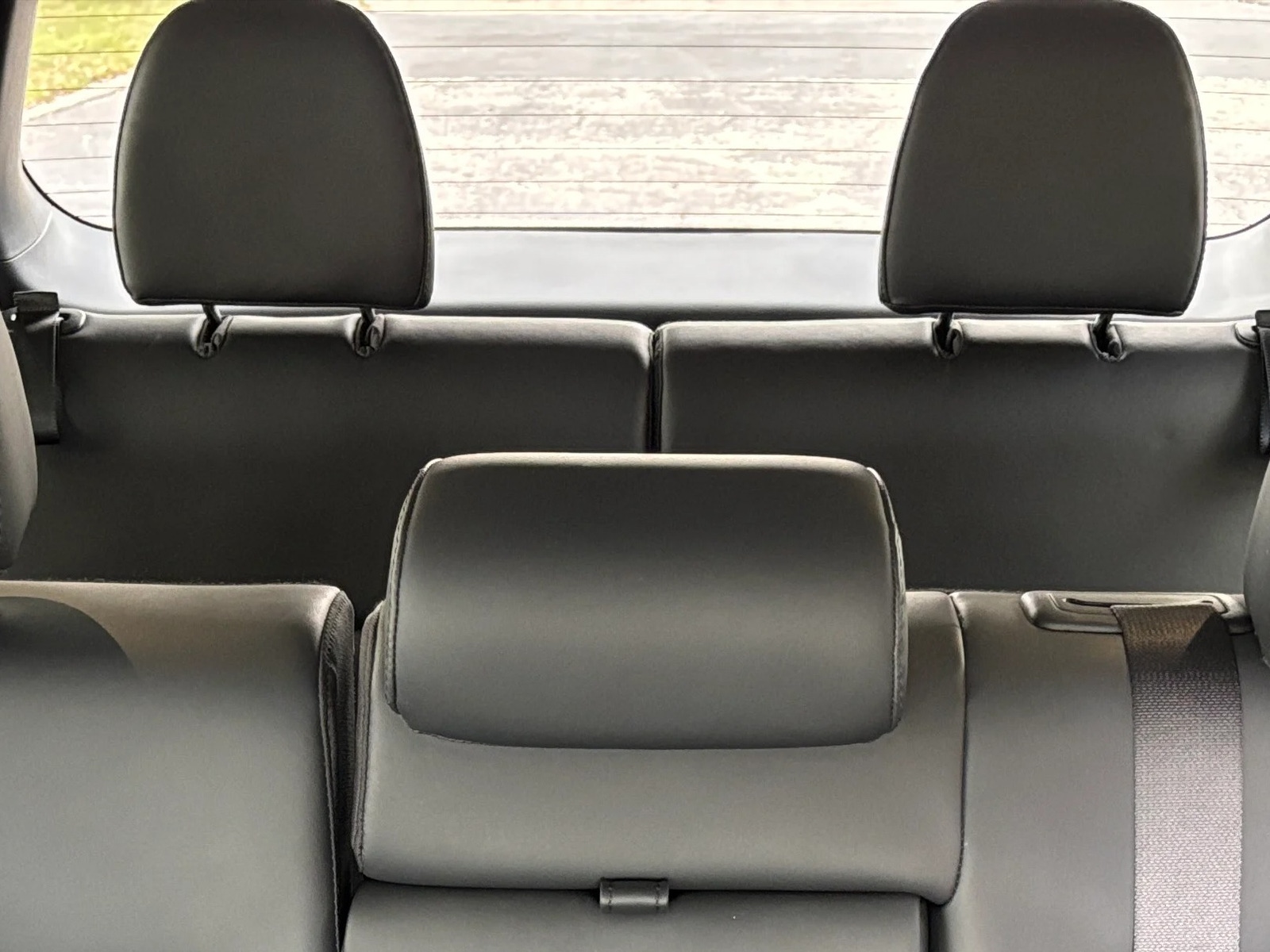 Thumbnail: 2025 Hyundai Santa Fe - 4