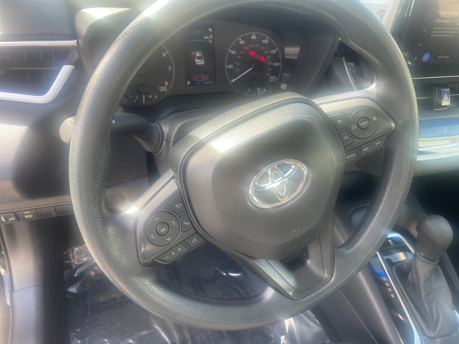 Thumbnail: 2025 Toyota Corolla - 4