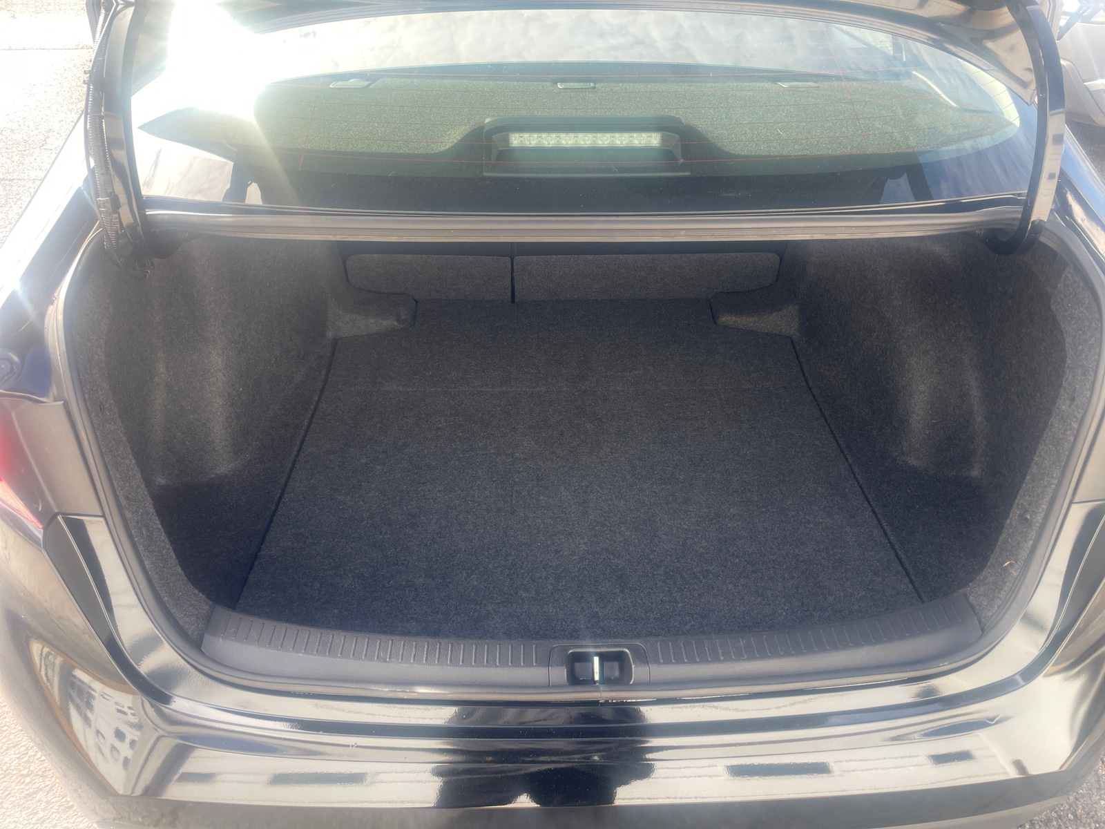 Thumbnail: 2025 Toyota Corolla - 5