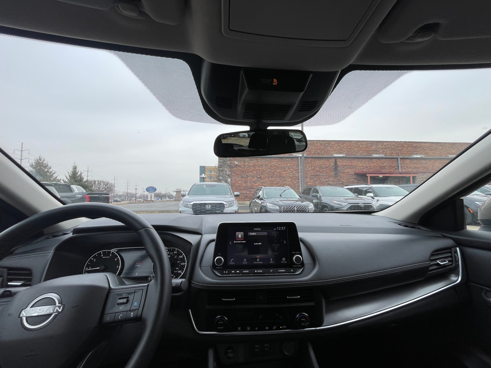 Thumbnail: 2025 Nissan Rogue - 3