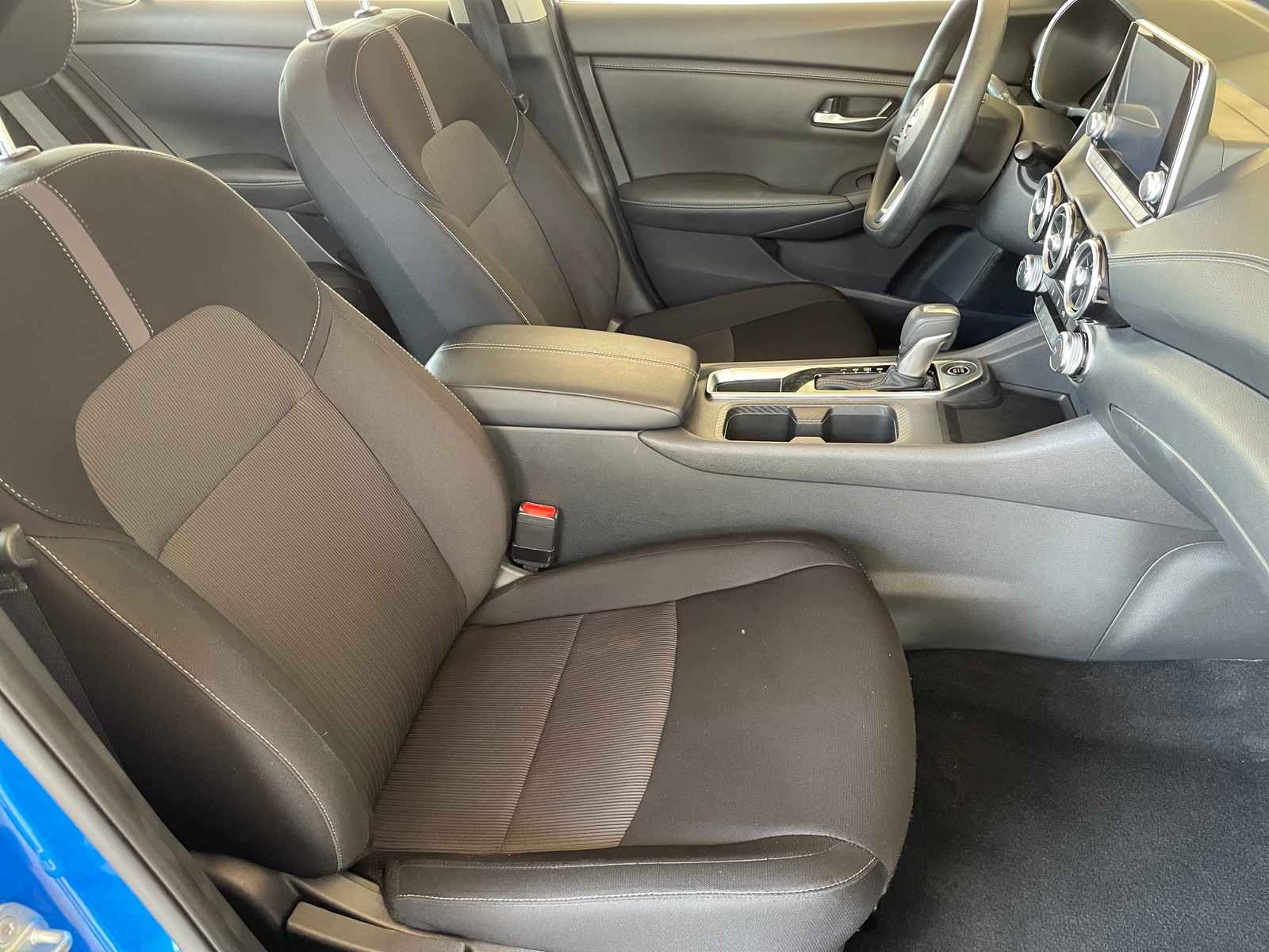 Thumbnail: 2025 Nissan Sentra - 2