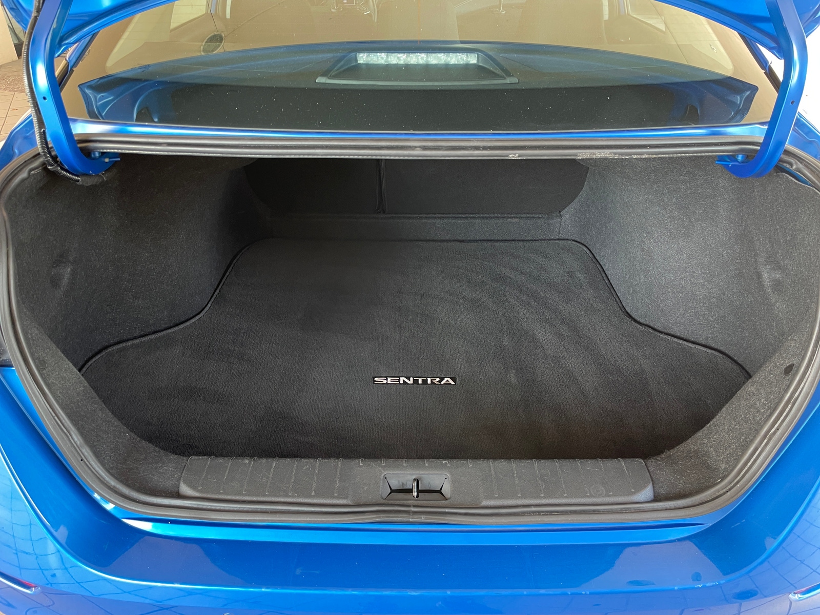 Thumbnail: 2025 Nissan Sentra - 6