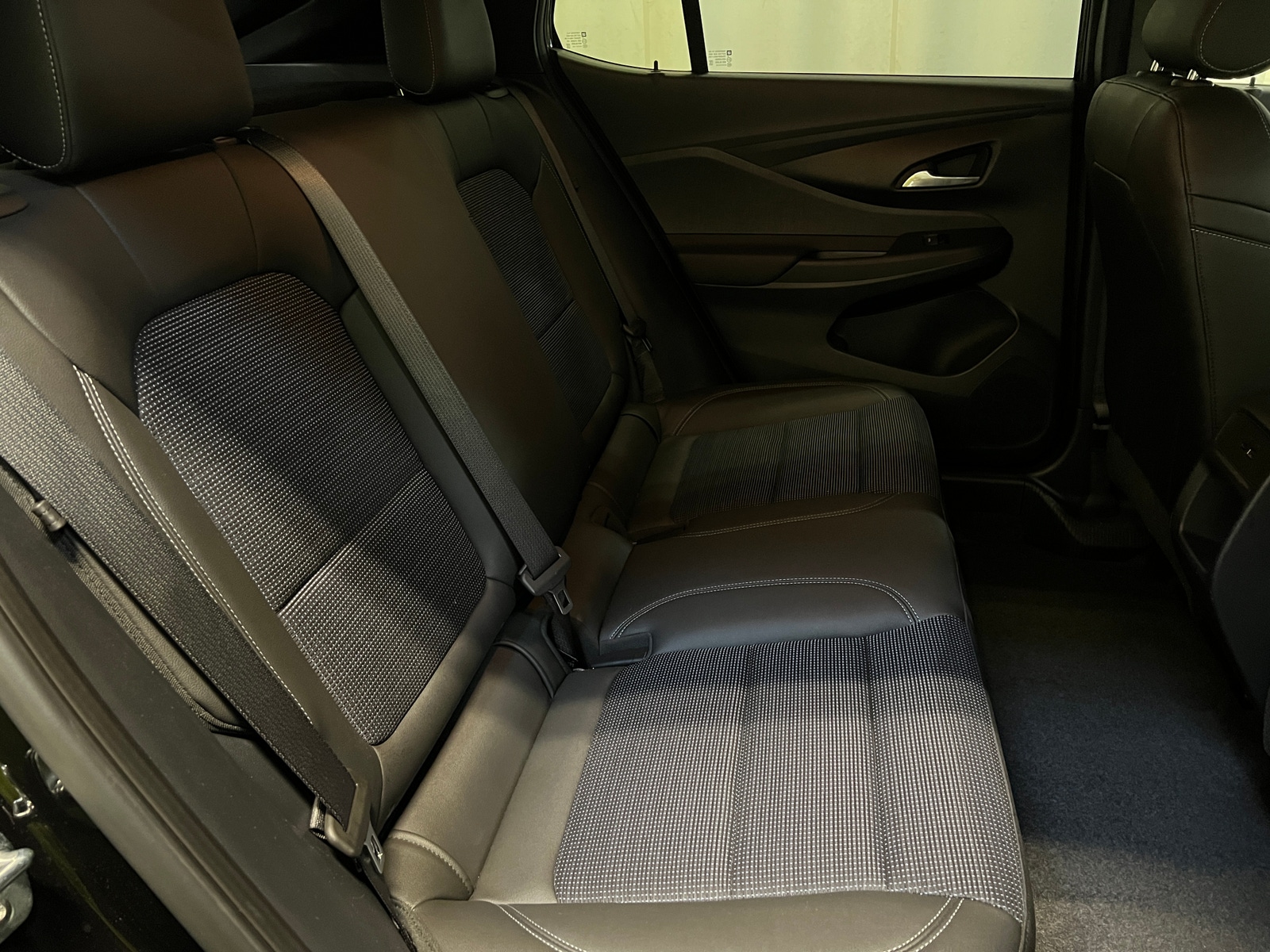 Thumbnail: 2025 Buick Envista - 5