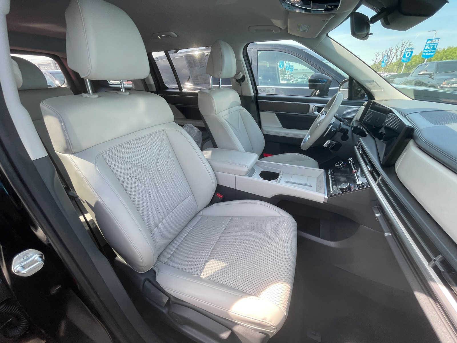 Thumbnail: 2025 Hyundai Santa Fe - 2