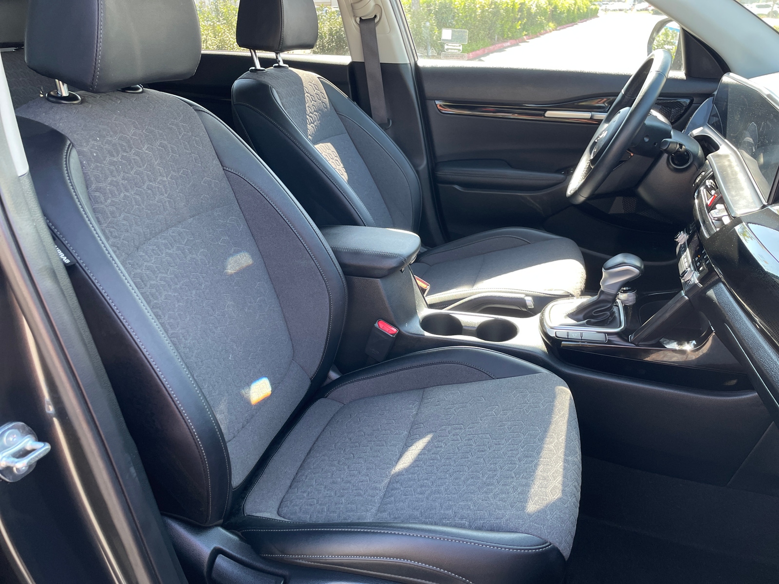 Thumbnail: 2025 Kia Seltos - 2