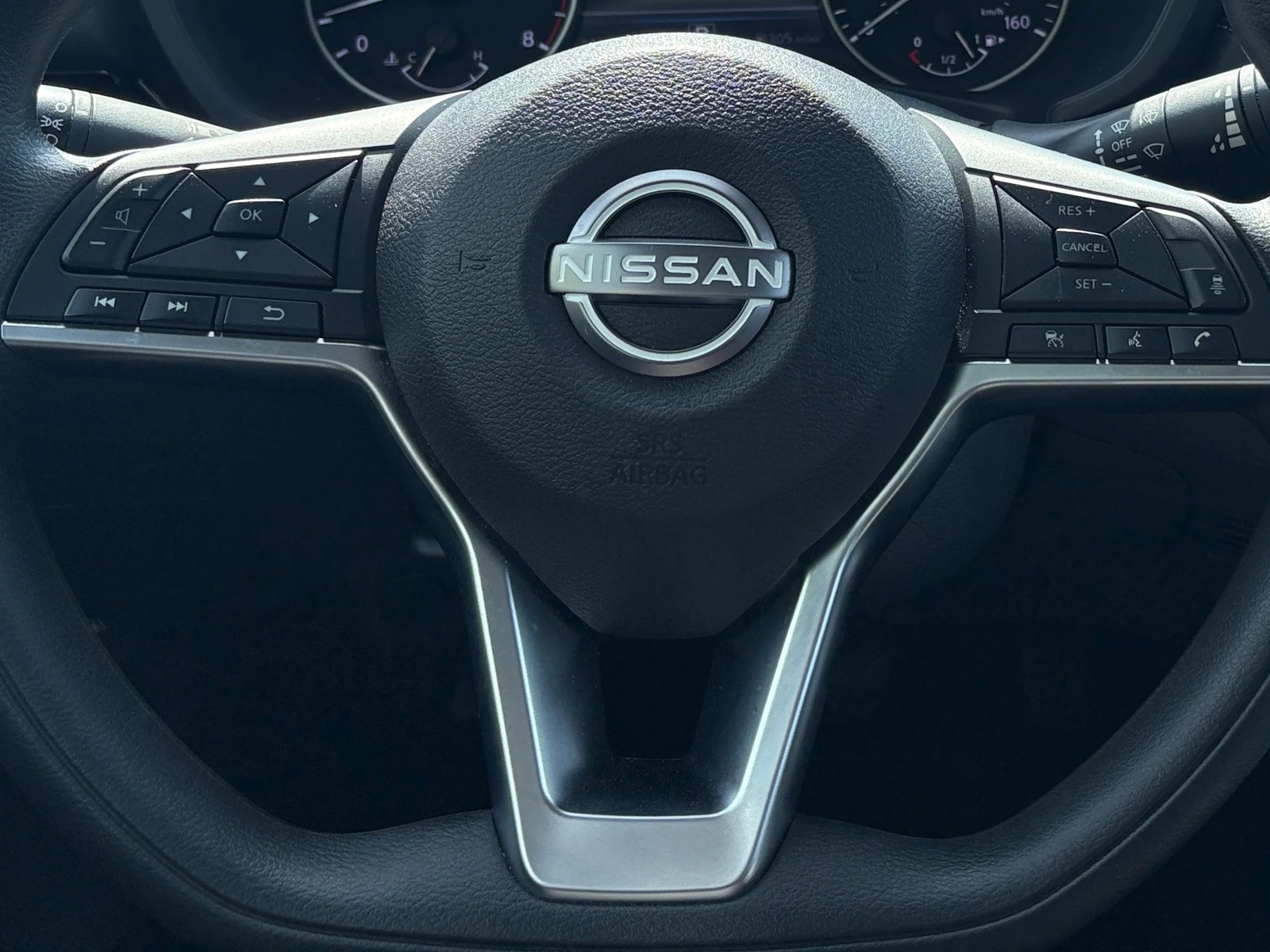 Thumbnail: 2025 Nissan Sentra - 5