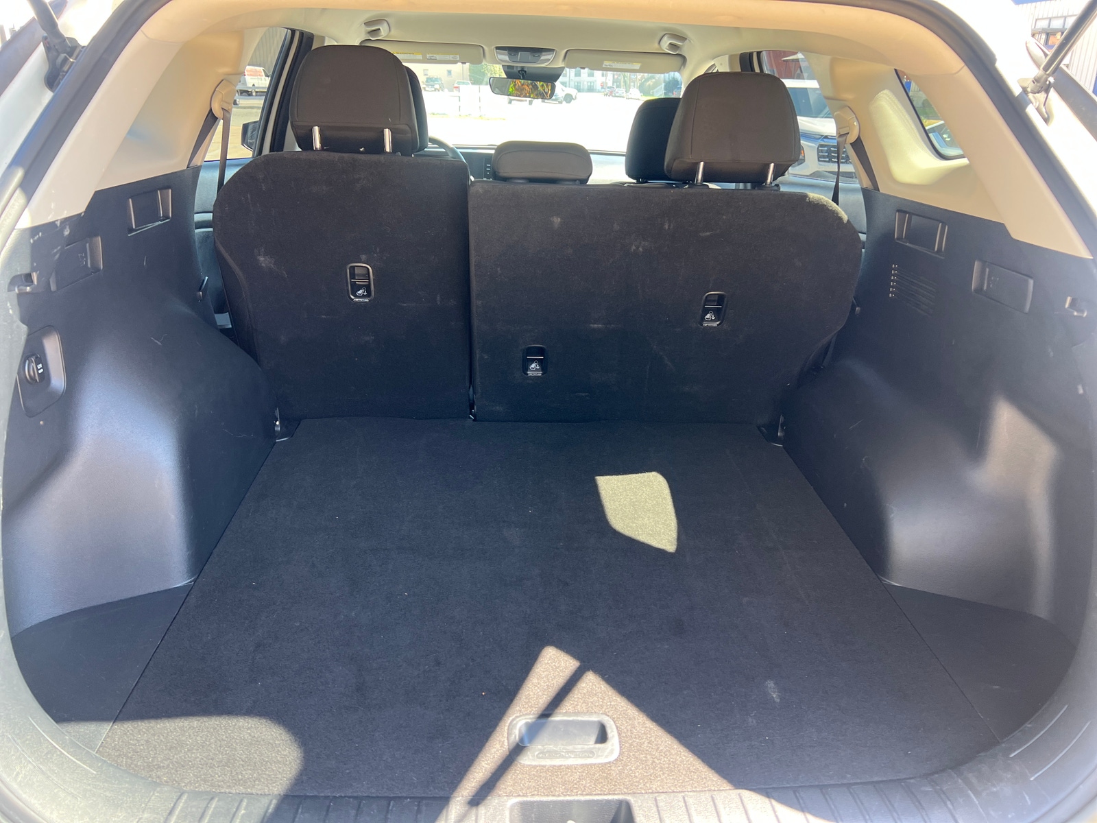 Thumbnail: 2025 Kia Sportage - 6