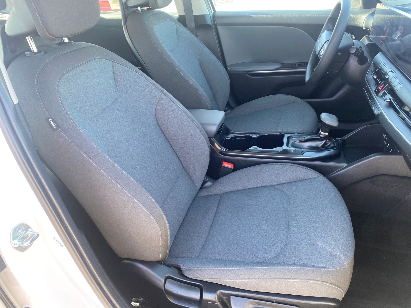 Thumbnail: 2025 Kia K4 - 2