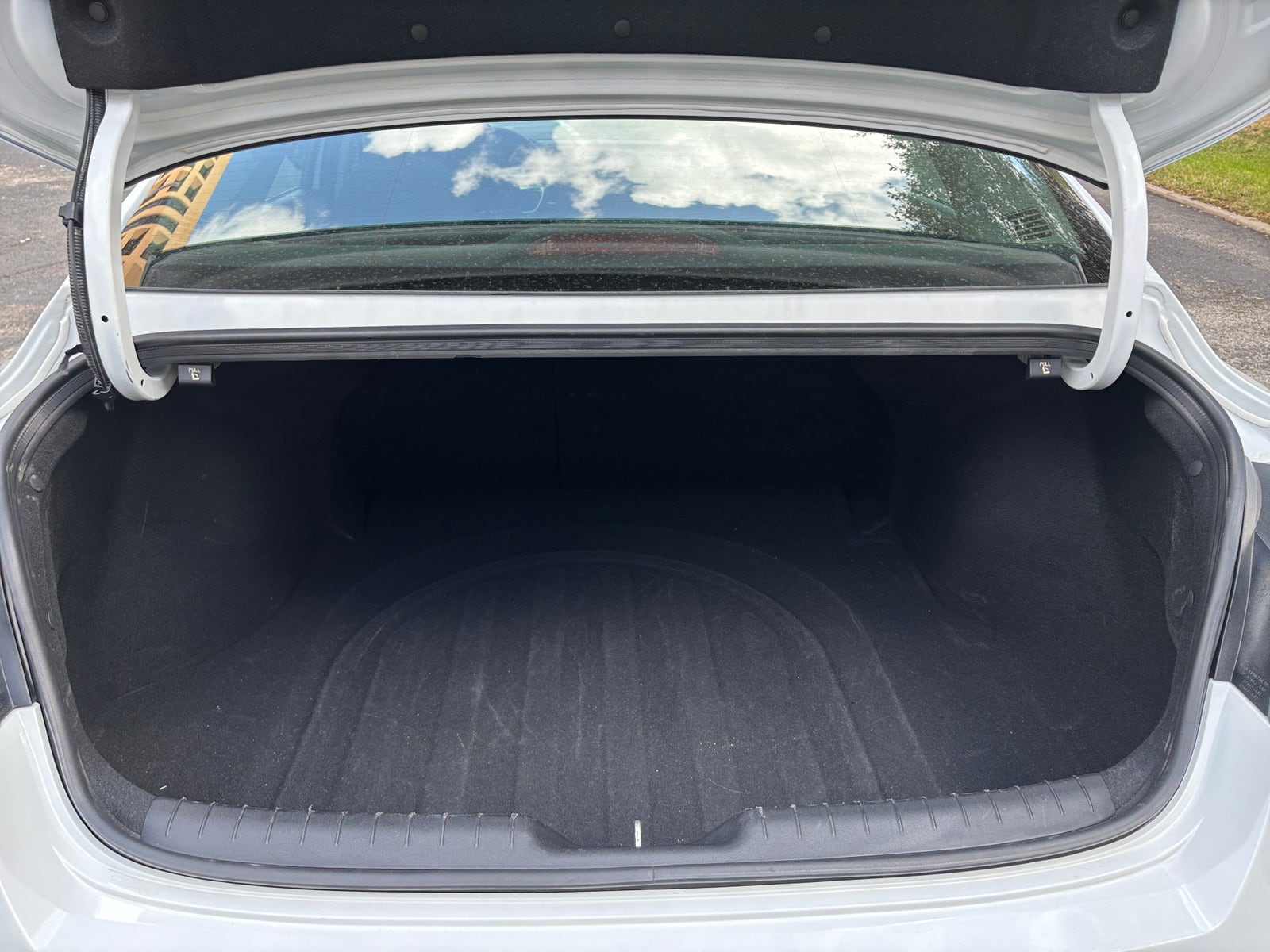 Thumbnail: 2025 Hyundai Elantra - 6