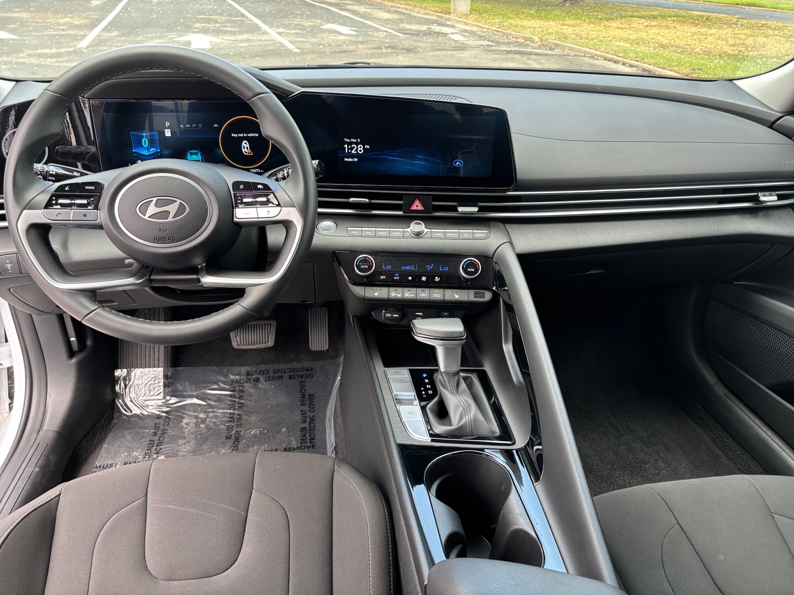 Thumbnail: 2025 Hyundai Elantra - 3