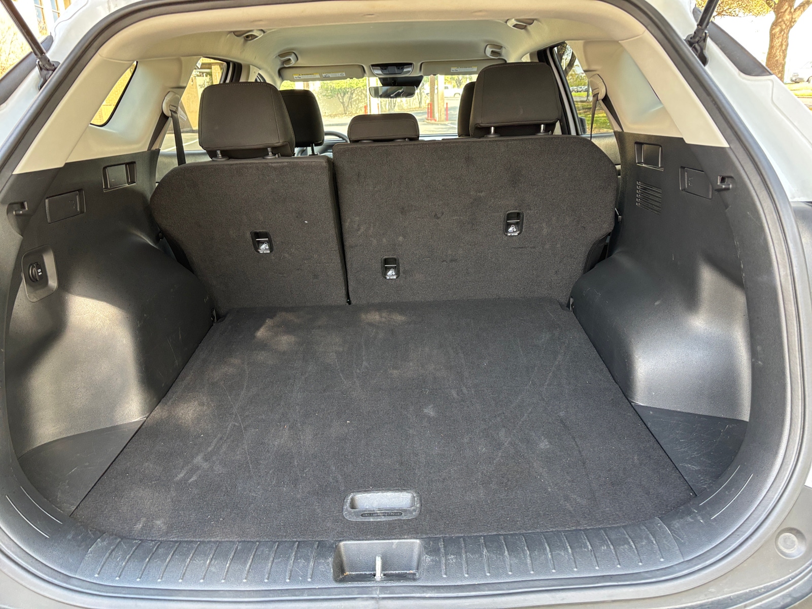 Thumbnail: 2025 Kia Sportage - 4