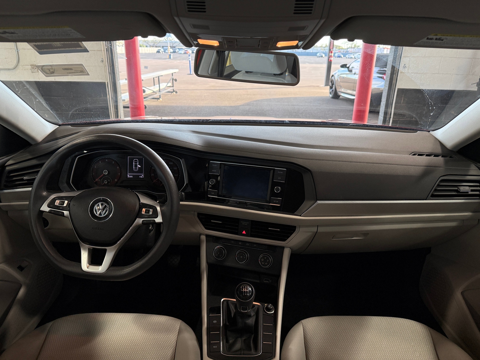 Thumbnail: 2019 Volkswagen Jetta - 3