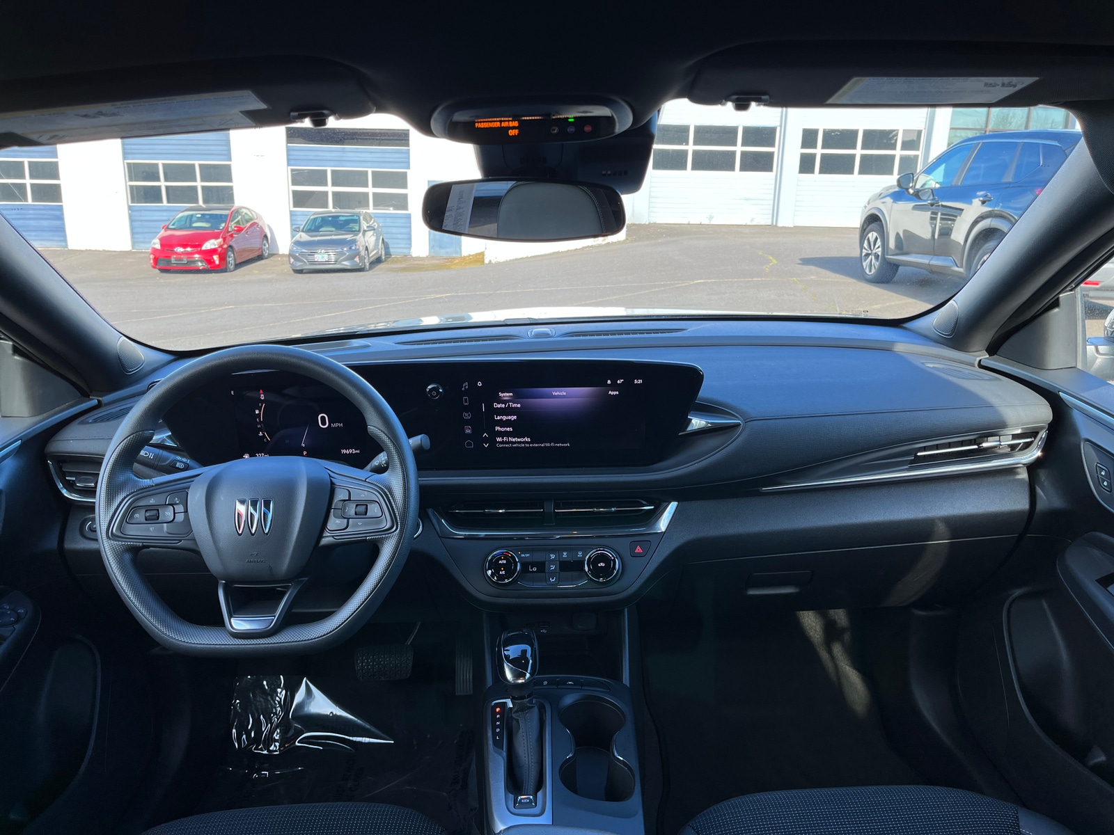 Thumbnail: 2025 Buick Envista - 3