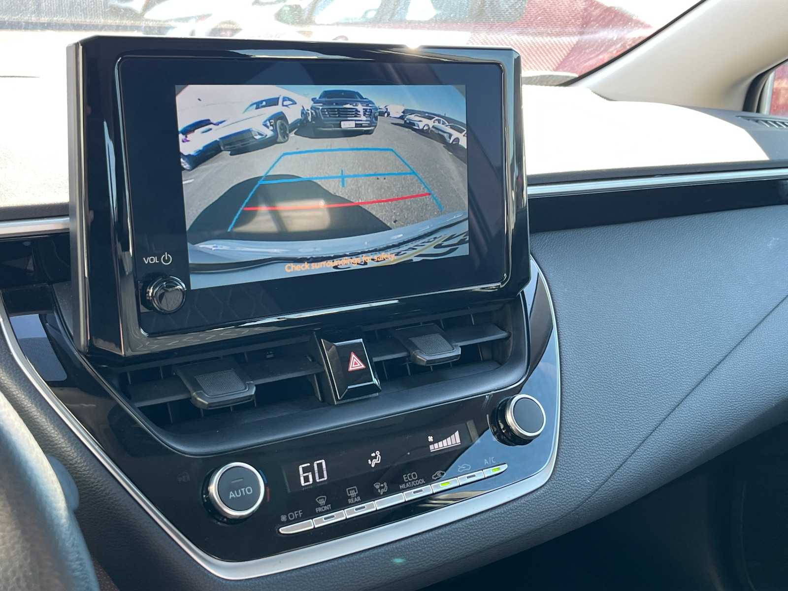 Thumbnail: 2025 Toyota Corolla - 4