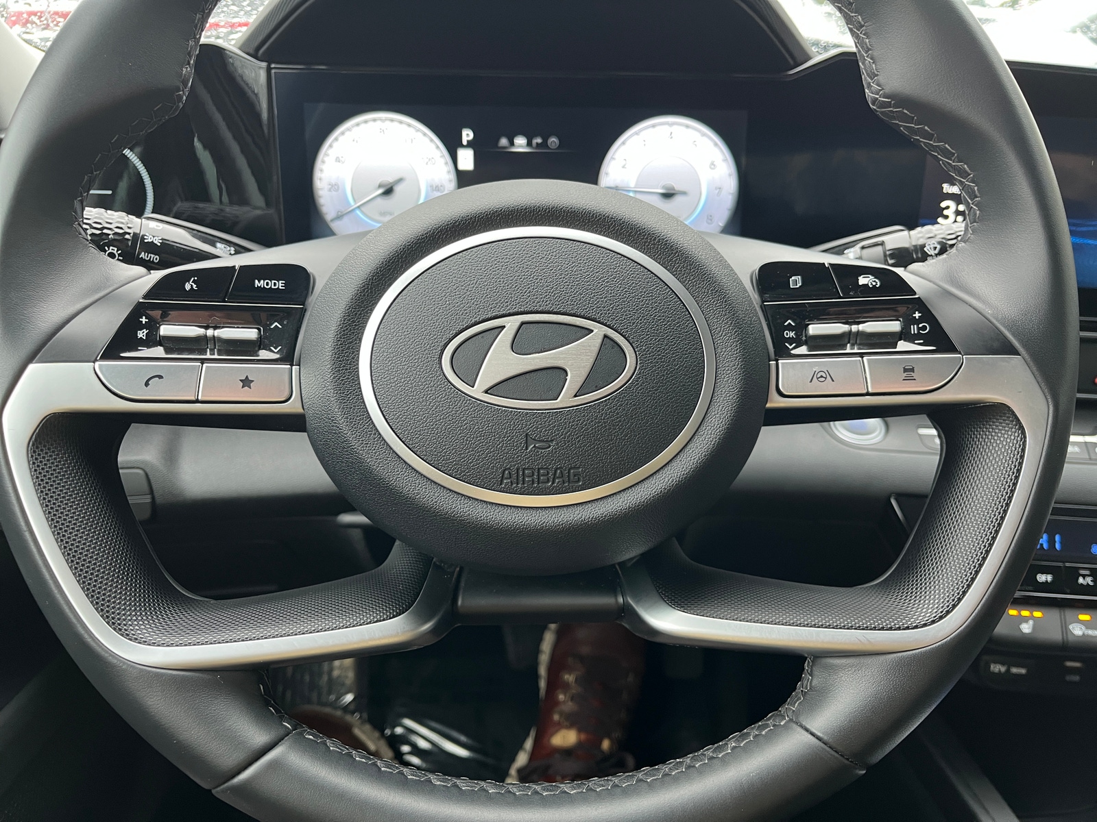 Thumbnail: 2025 Hyundai Elantra - 5
