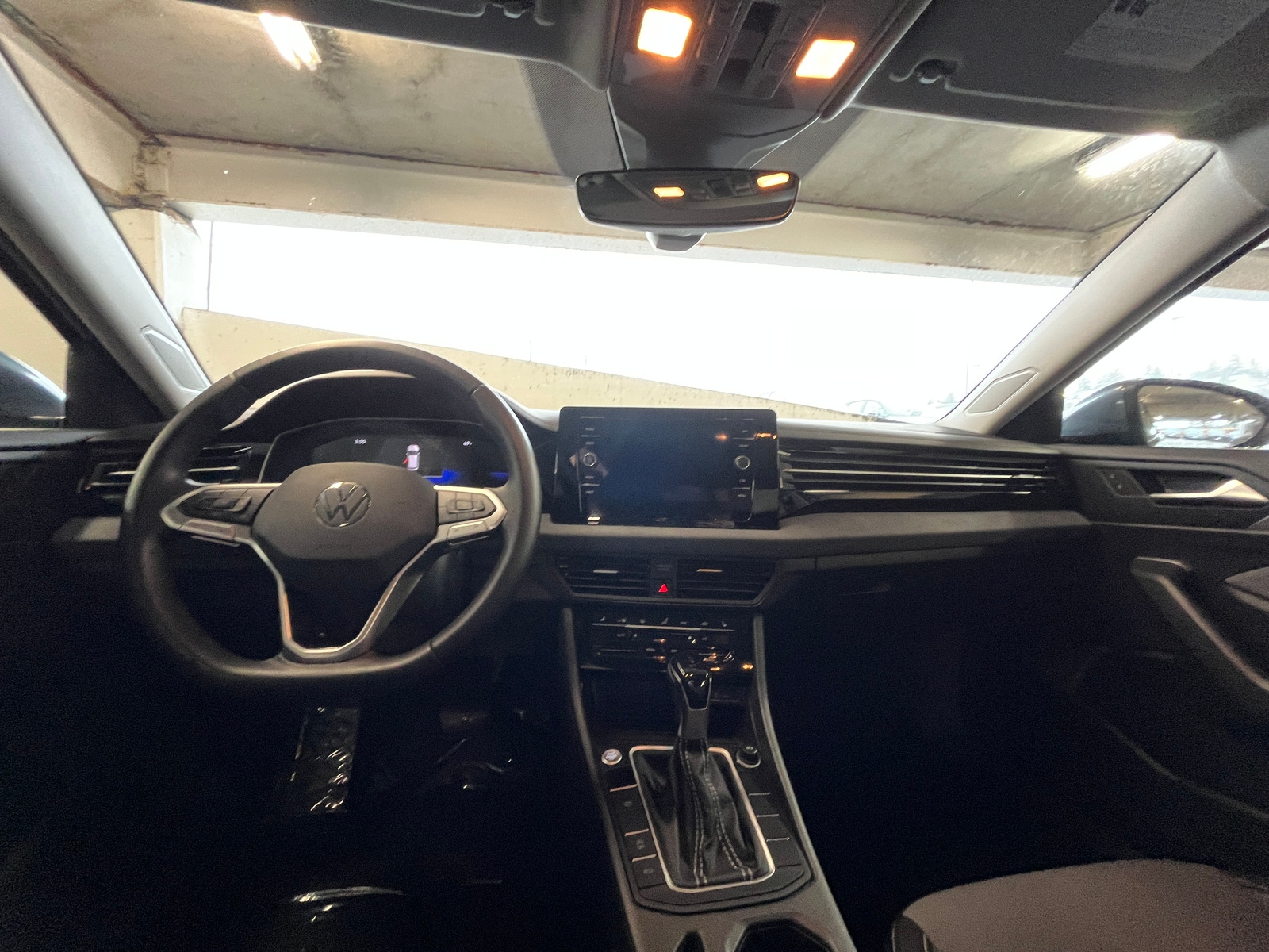 Thumbnail: 2025 Volkswagen Jetta - 3