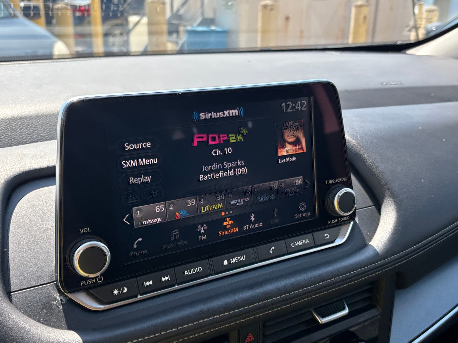 Thumbnail: 2025 Nissan Rogue - 4