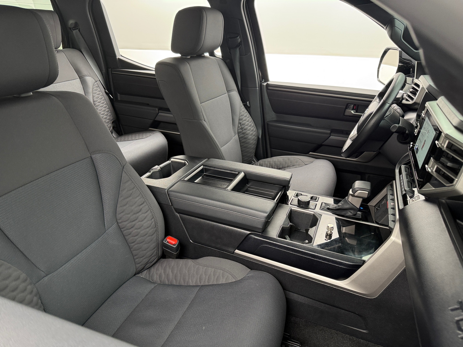 Thumbnail: 2025 Toyota Tundra - 2