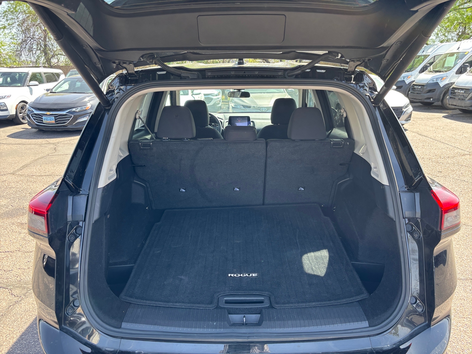 Thumbnail: 2025 Nissan Rogue - 6