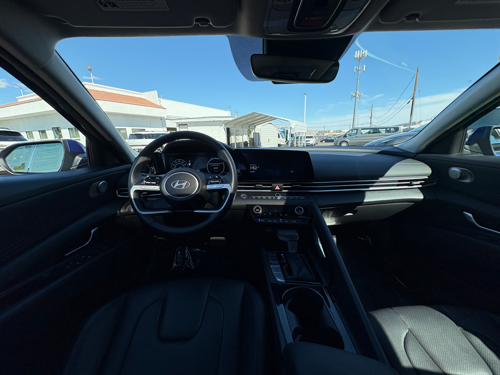 Thumbnail: 2025 Hyundai Elantra - 3