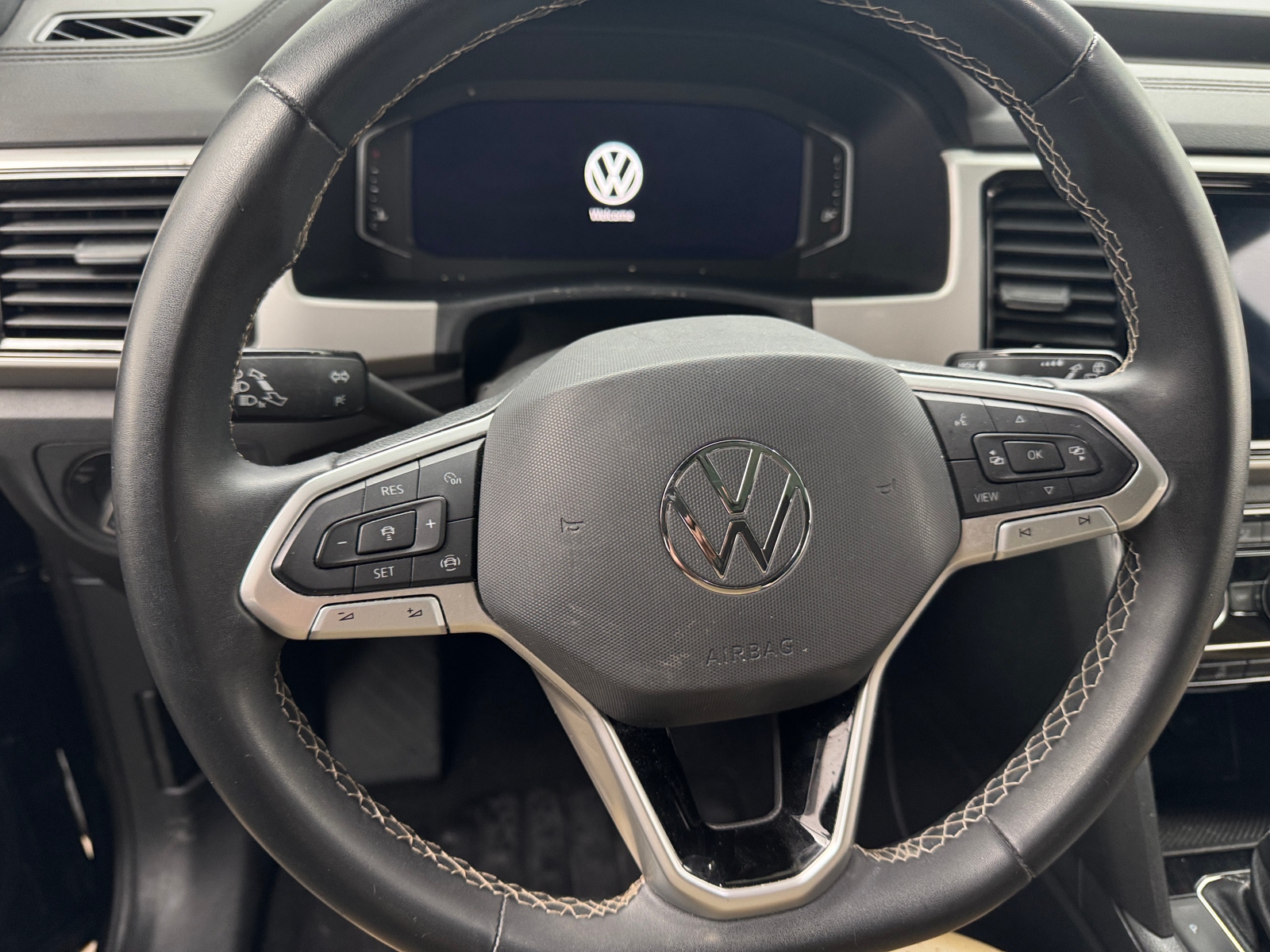 Thumbnail: 2023 Volkswagen Atlas - 5