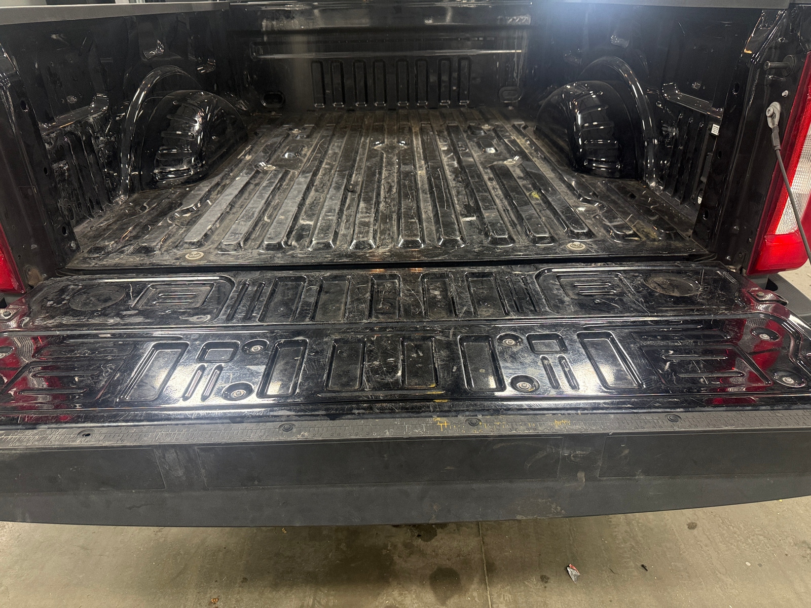 Thumbnail: 2024 Ford Econoline - 6