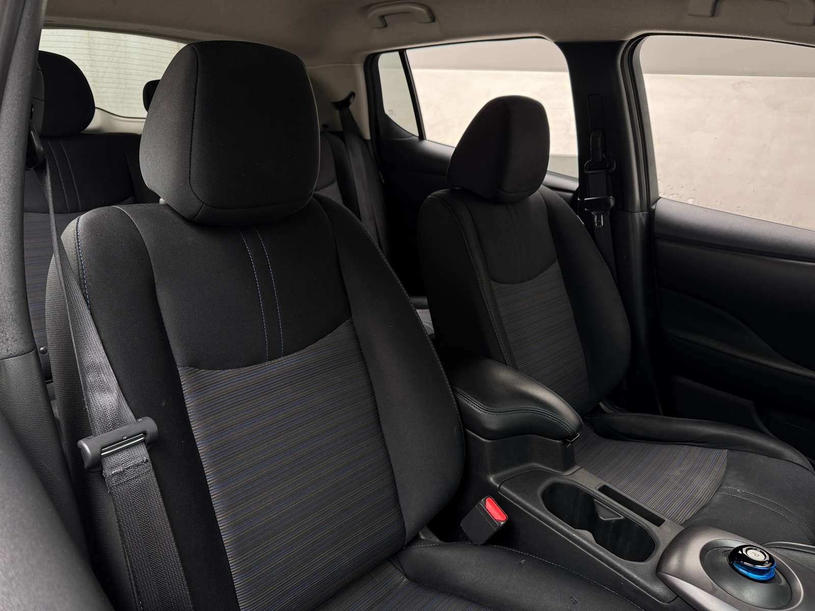 Thumbnail: 2022 Nissan Leaf - 2