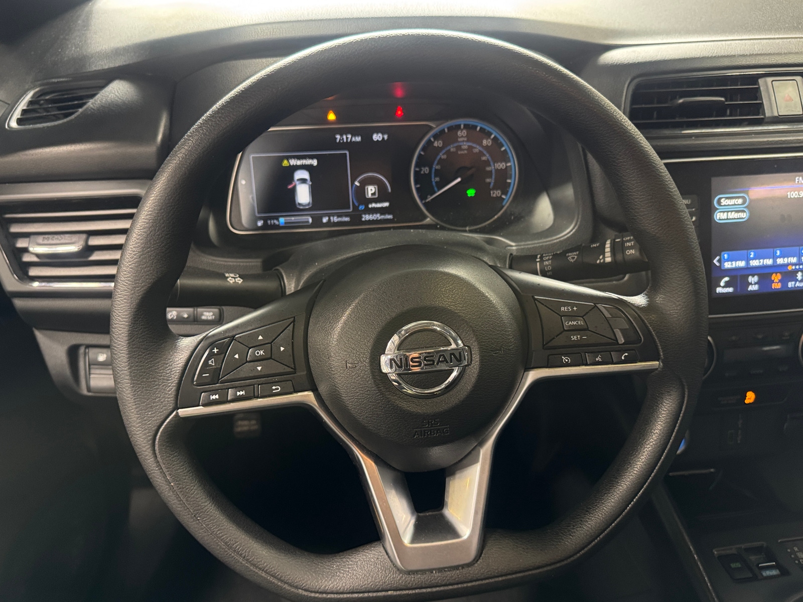 Thumbnail: 2022 Nissan Leaf - 5