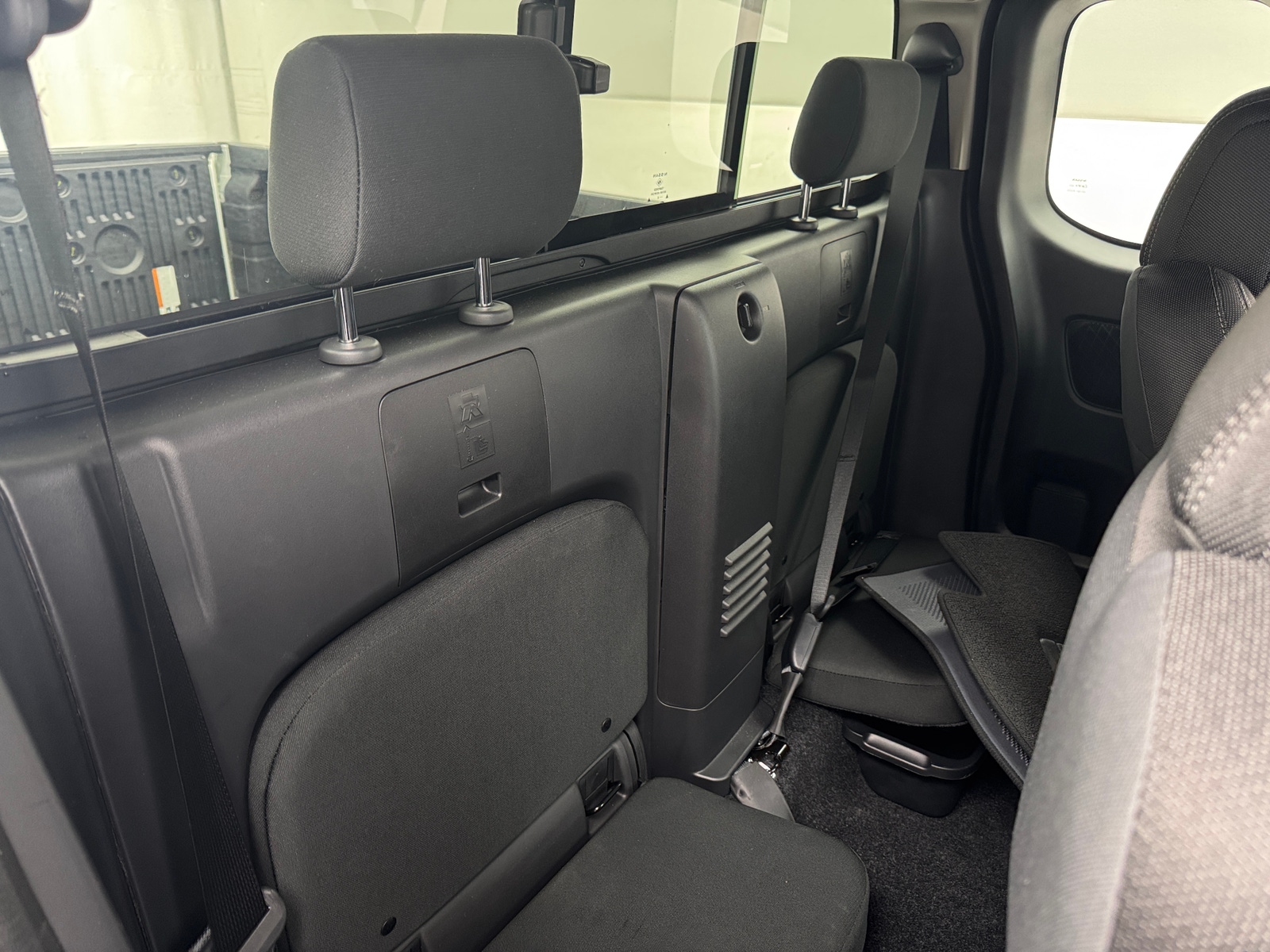 Thumbnail: 2025 Nissan Frontier - 6