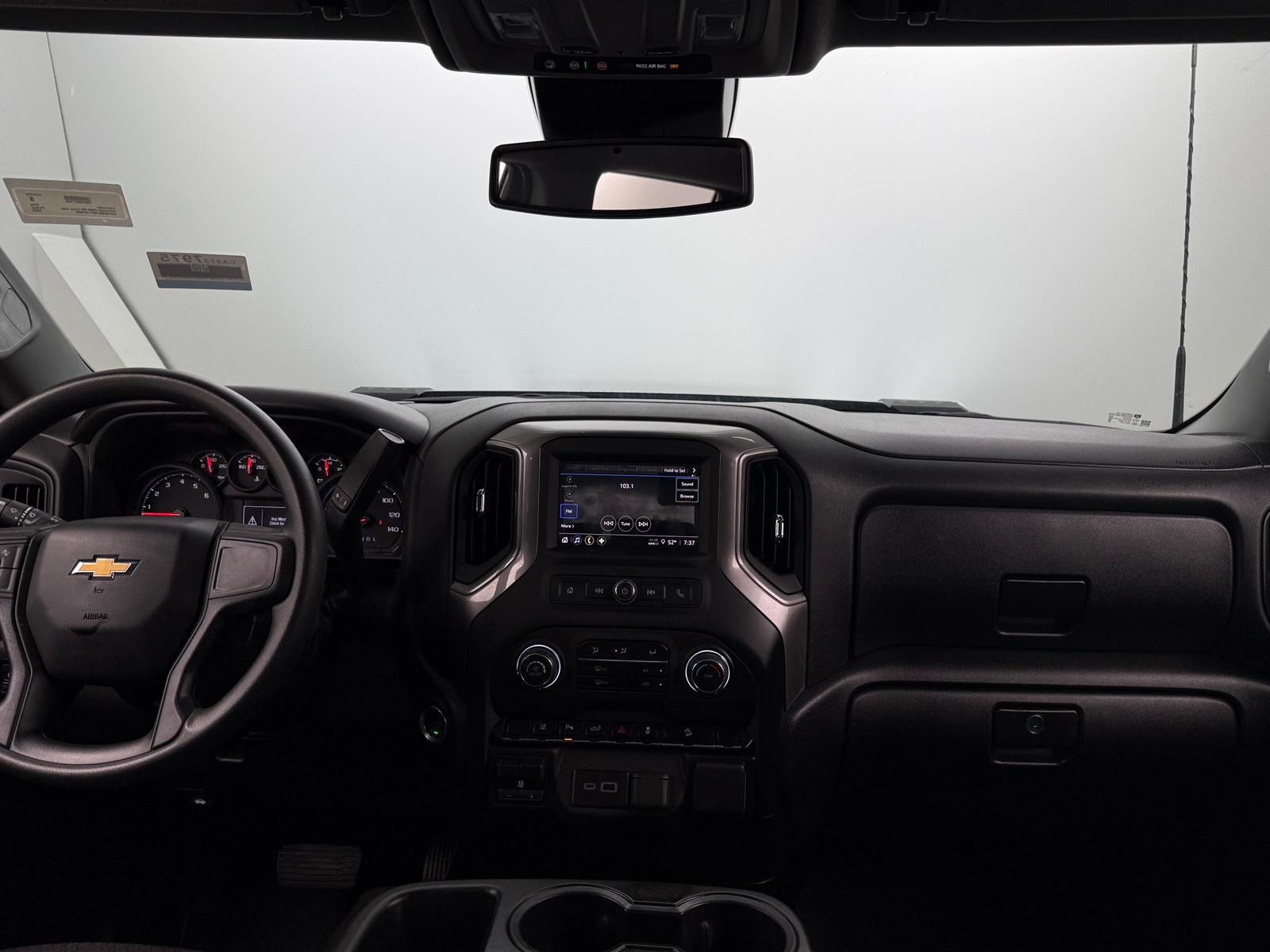 Thumbnail: 2025 Chevrolet Silverado 2500 - 3