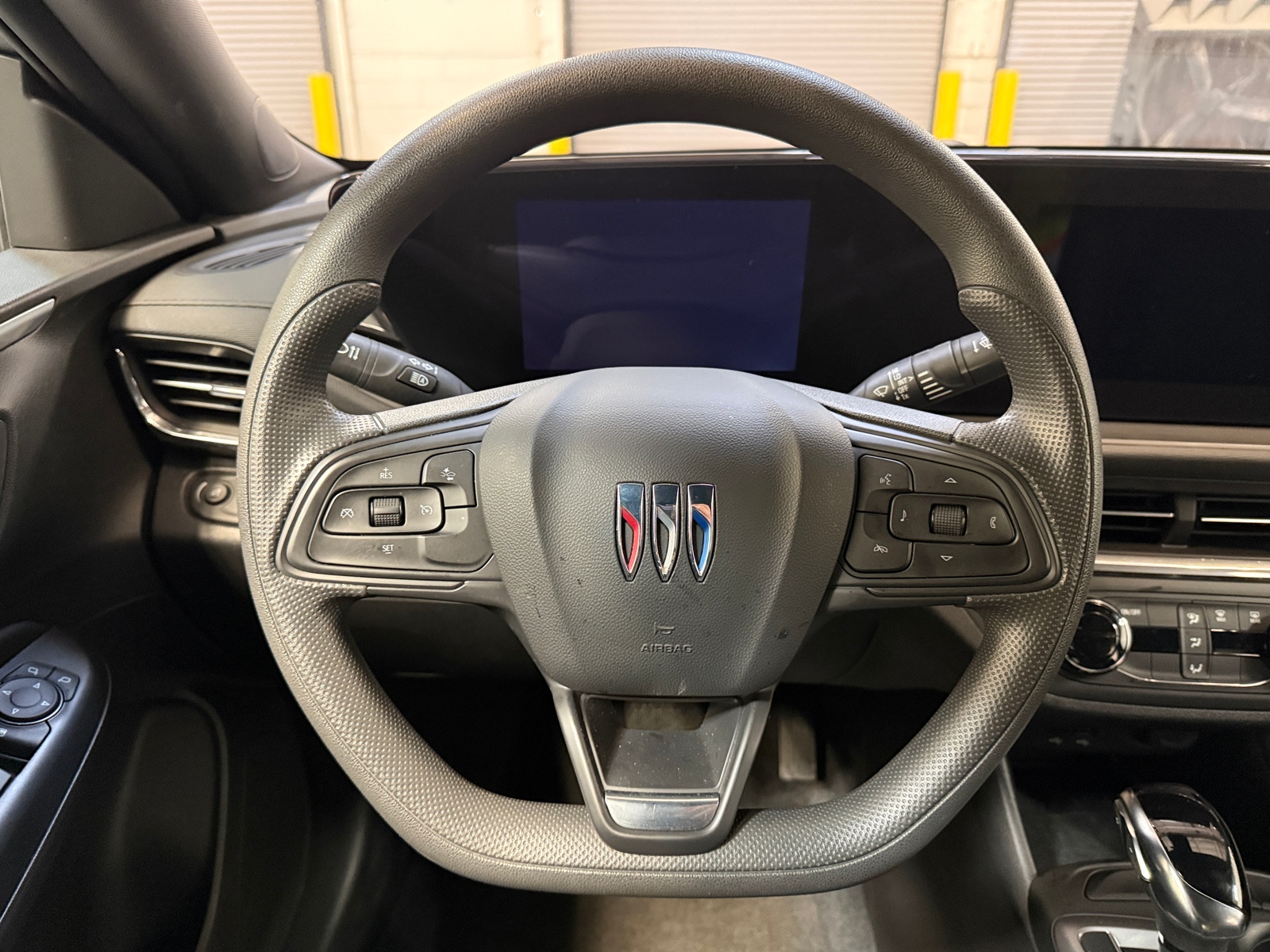 Thumbnail: 2025 Buick Envista - 4