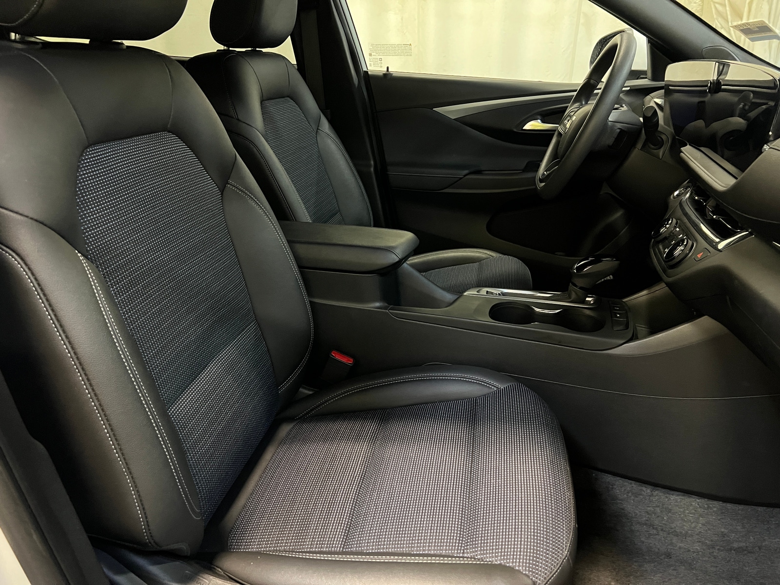 Thumbnail: 2025 Buick Envista - 2