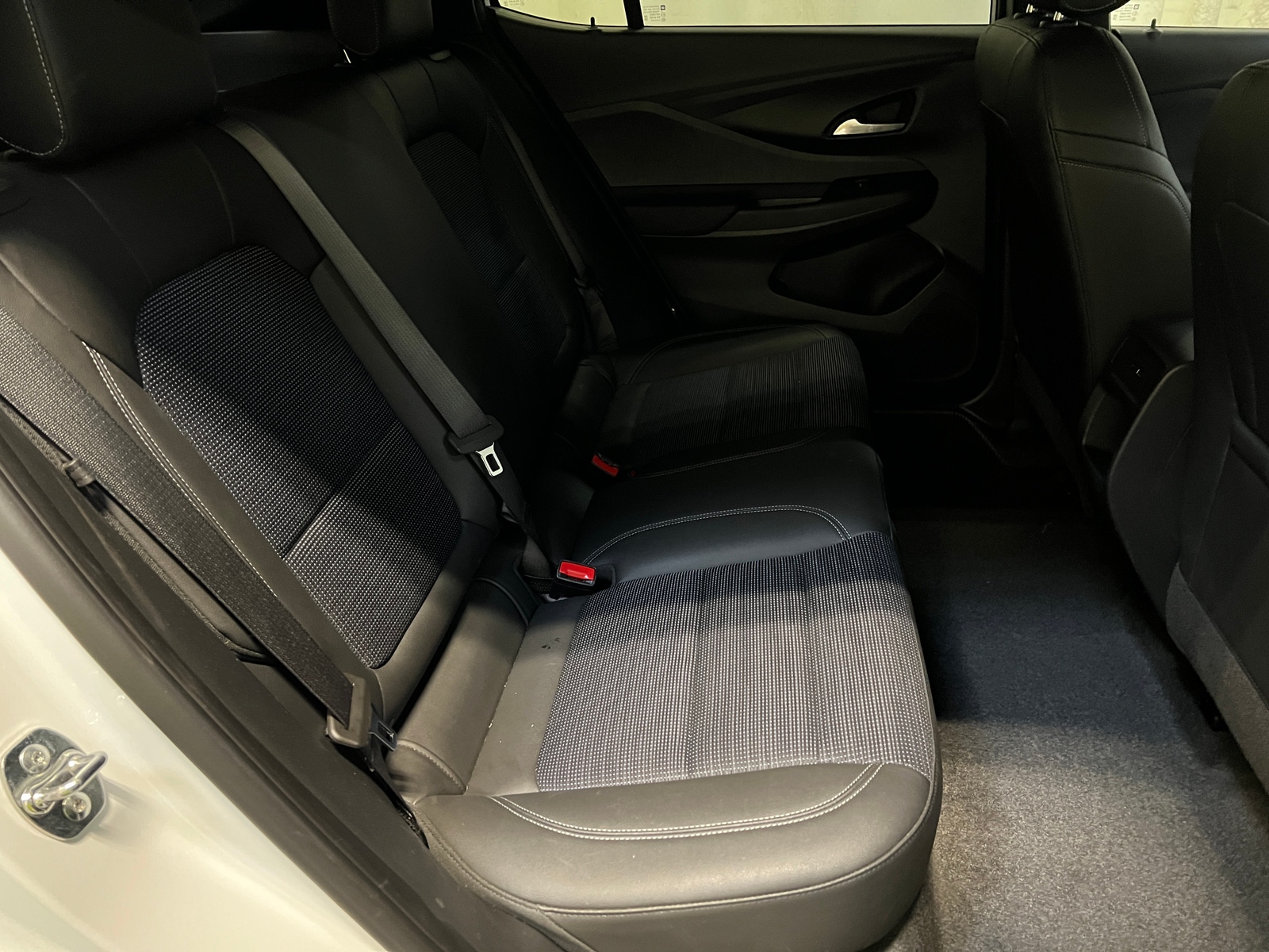 Thumbnail: 2025 Buick Envista - 6