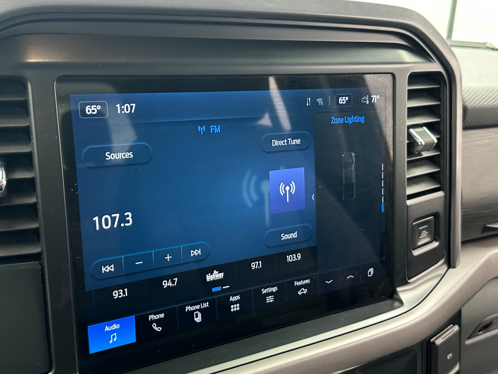 Thumbnail: 2025 Ford Econoline - 4