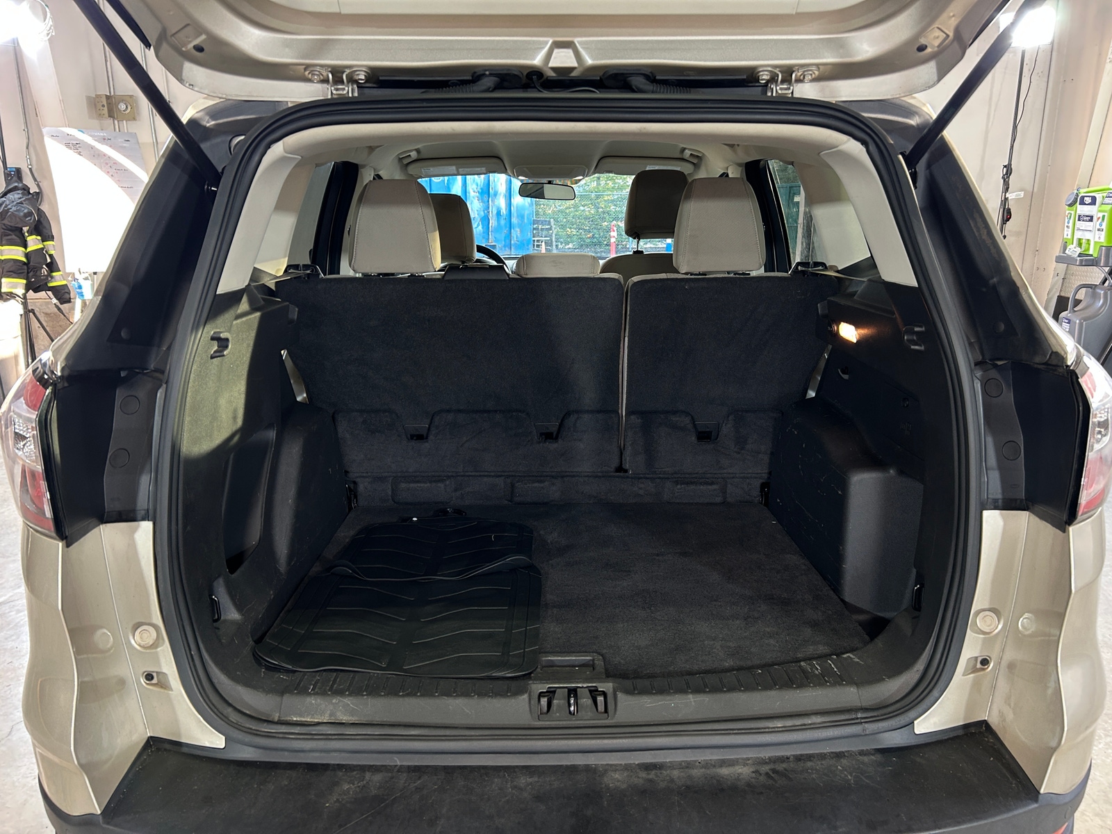 Thumbnail: 2017 Ford Escape - 7