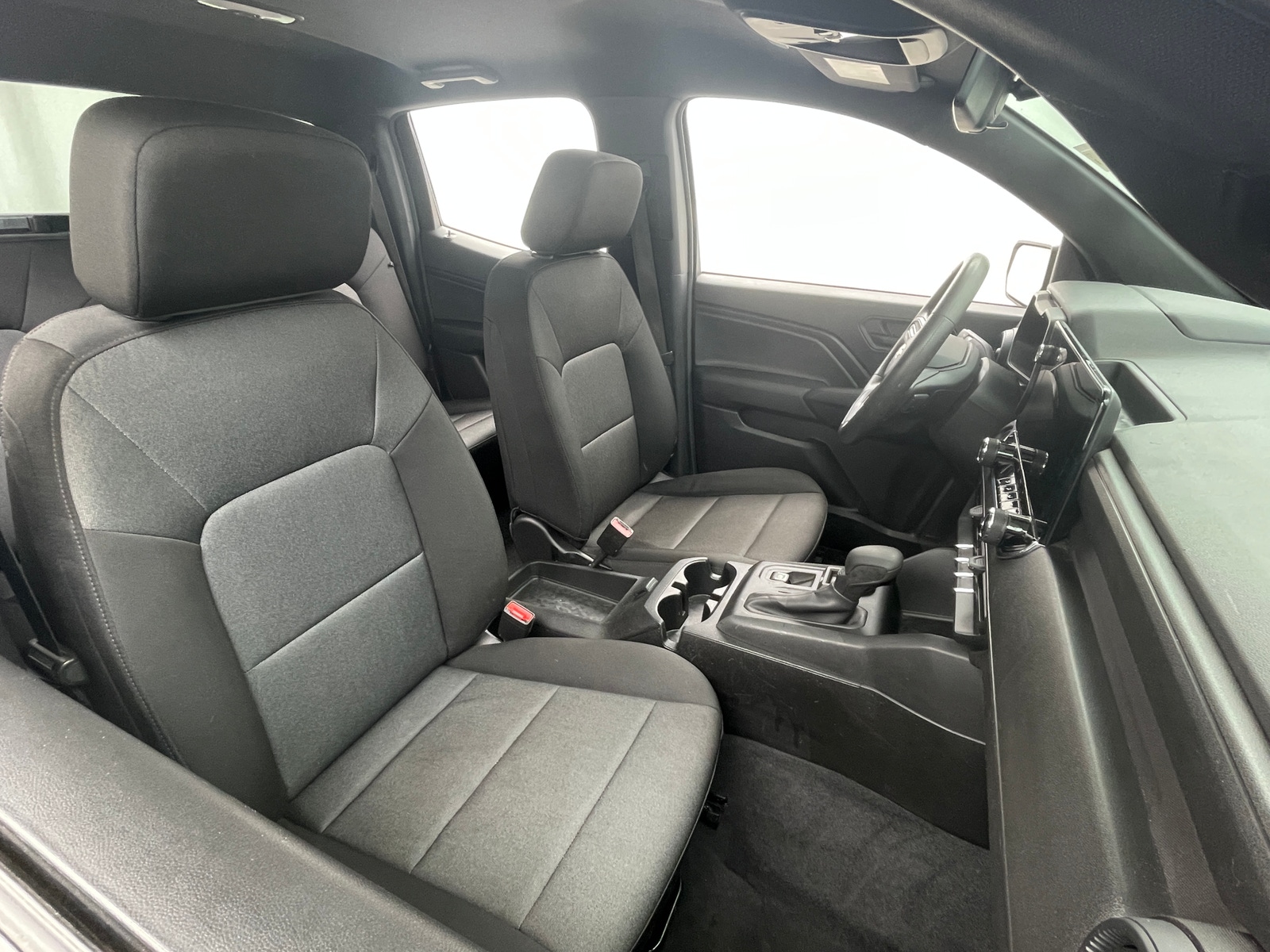 Thumbnail: 2024 Chevrolet Colorado - 2