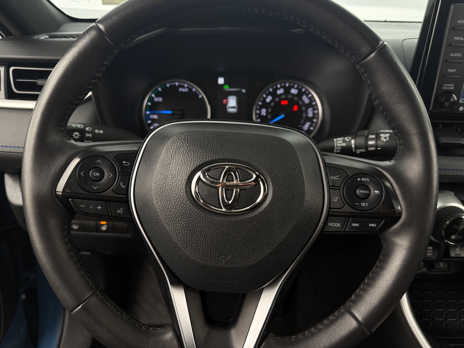 Thumbnail: 2022 Toyota RAV4 - 5