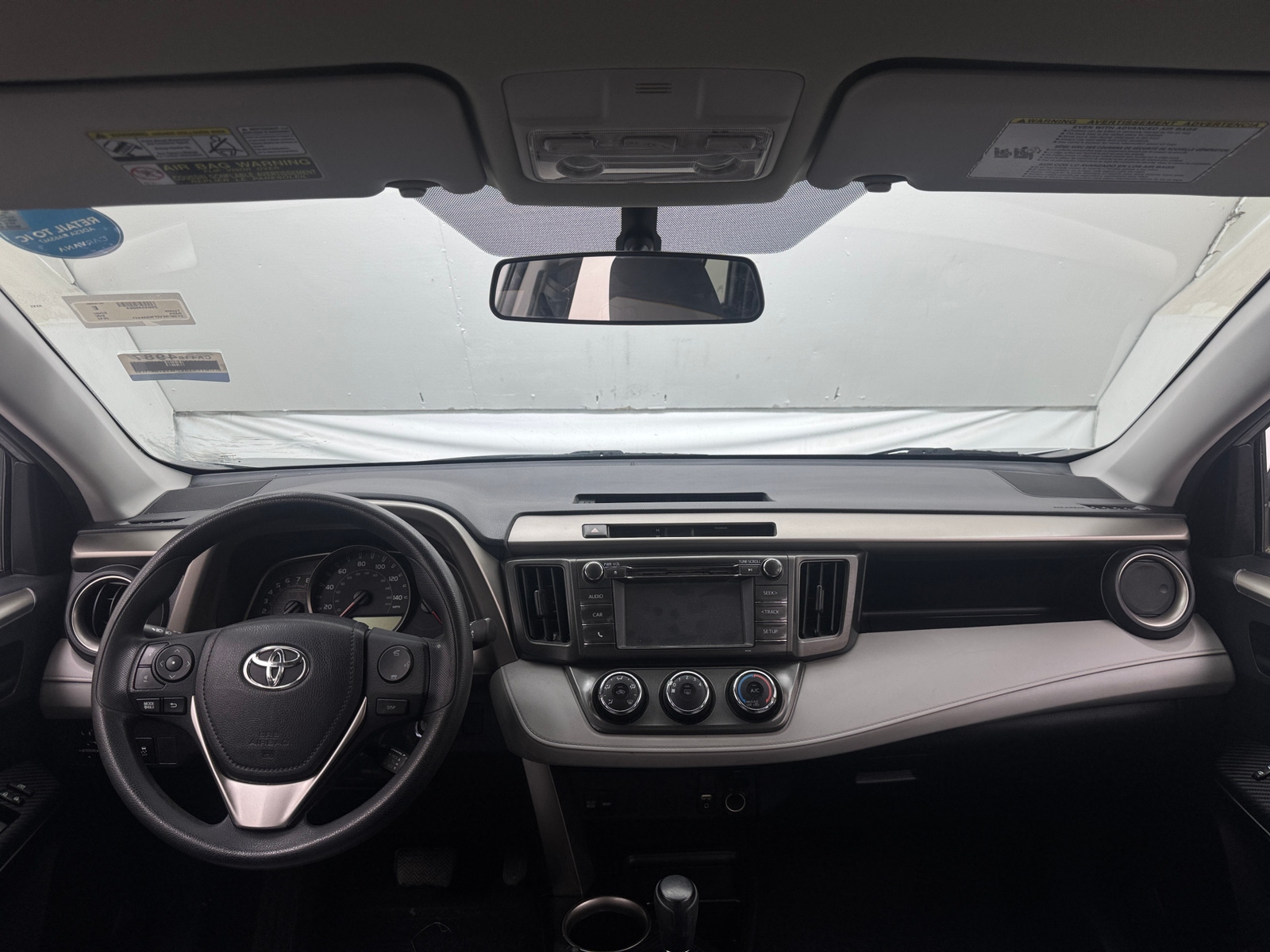 Thumbnail: 2015 Toyota RAV4 - 3