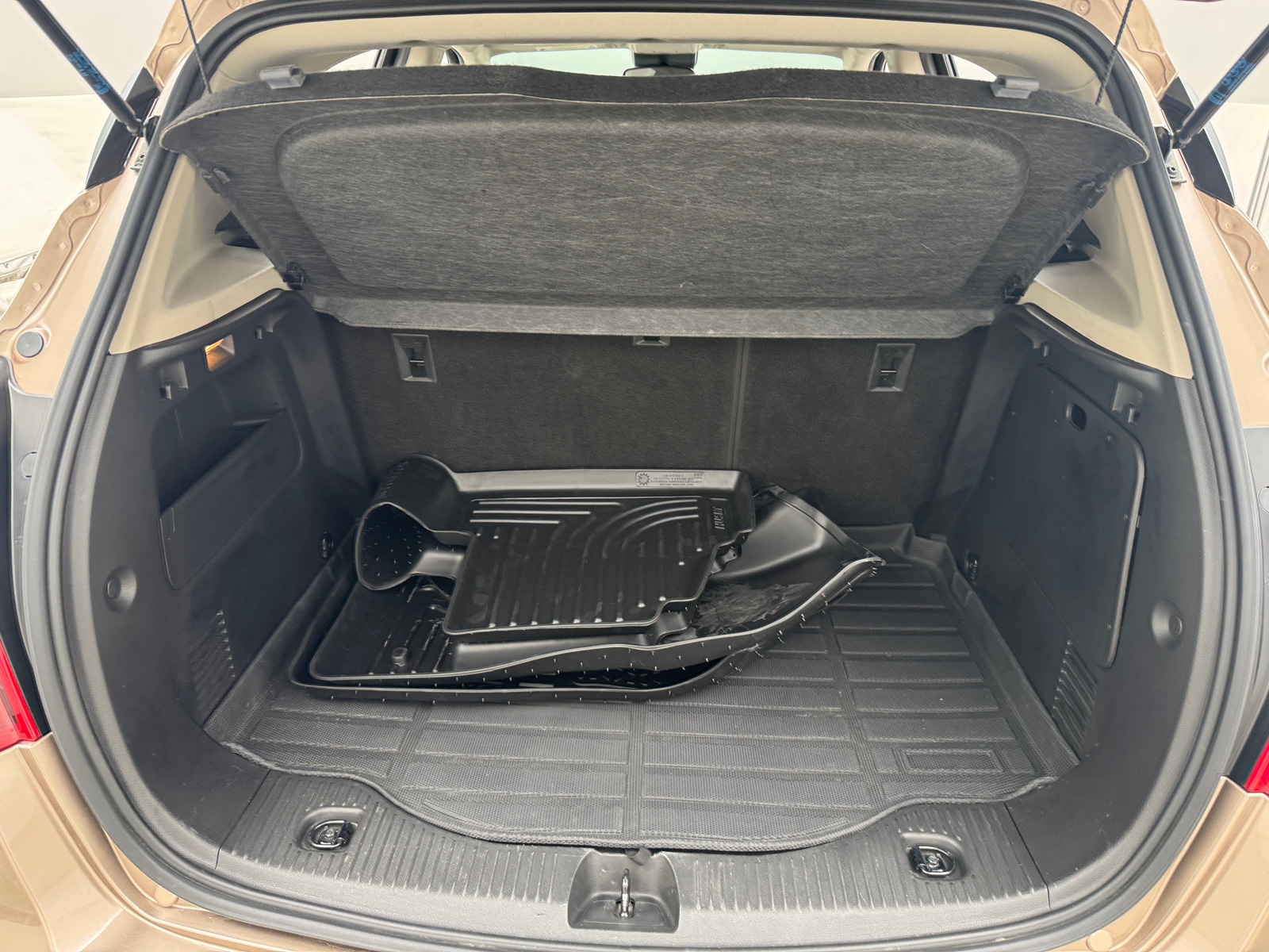 Thumbnail: 2019 Buick Encore - 7