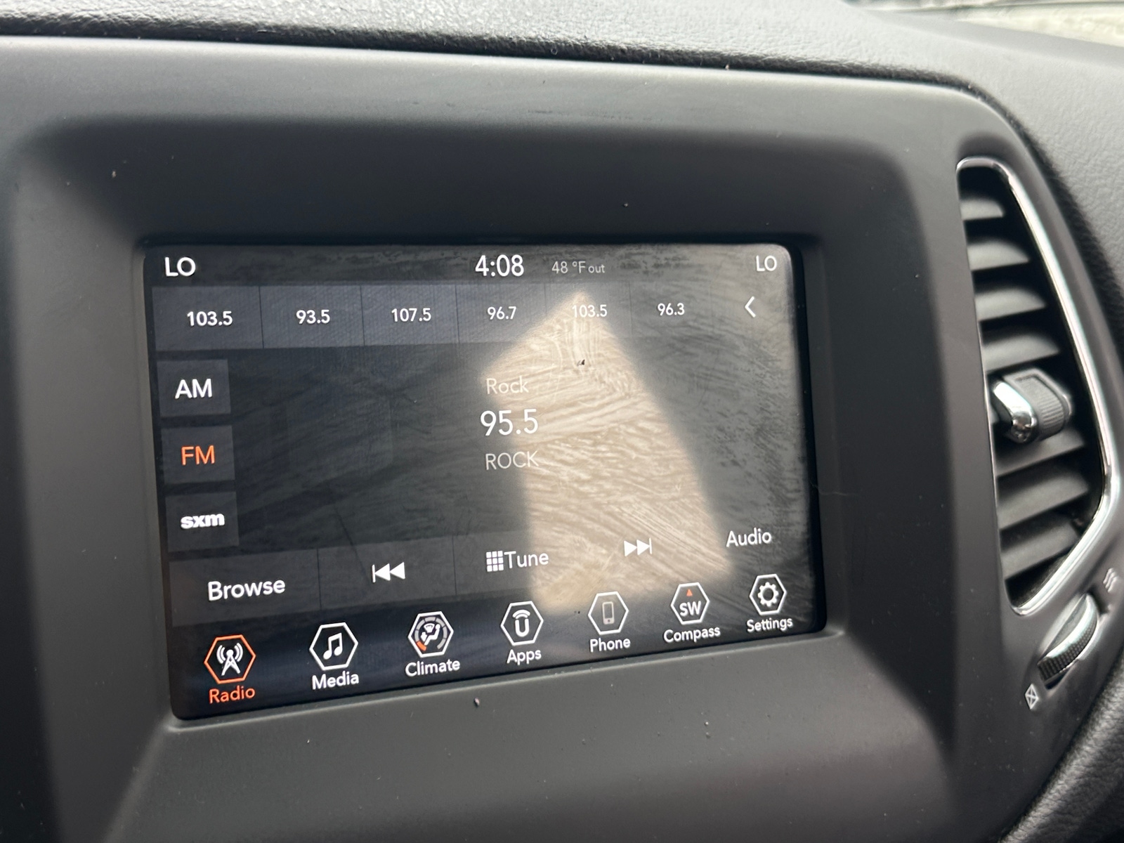 Thumbnail: 2020 Jeep Compass - 4