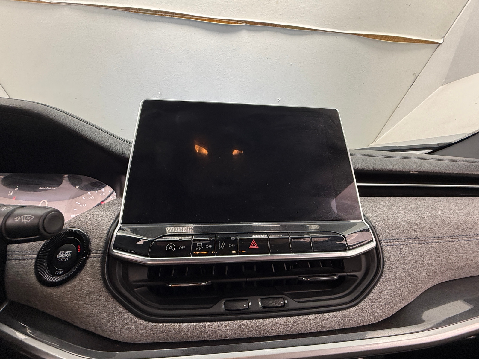 Thumbnail: 2023 Jeep Compass - 3