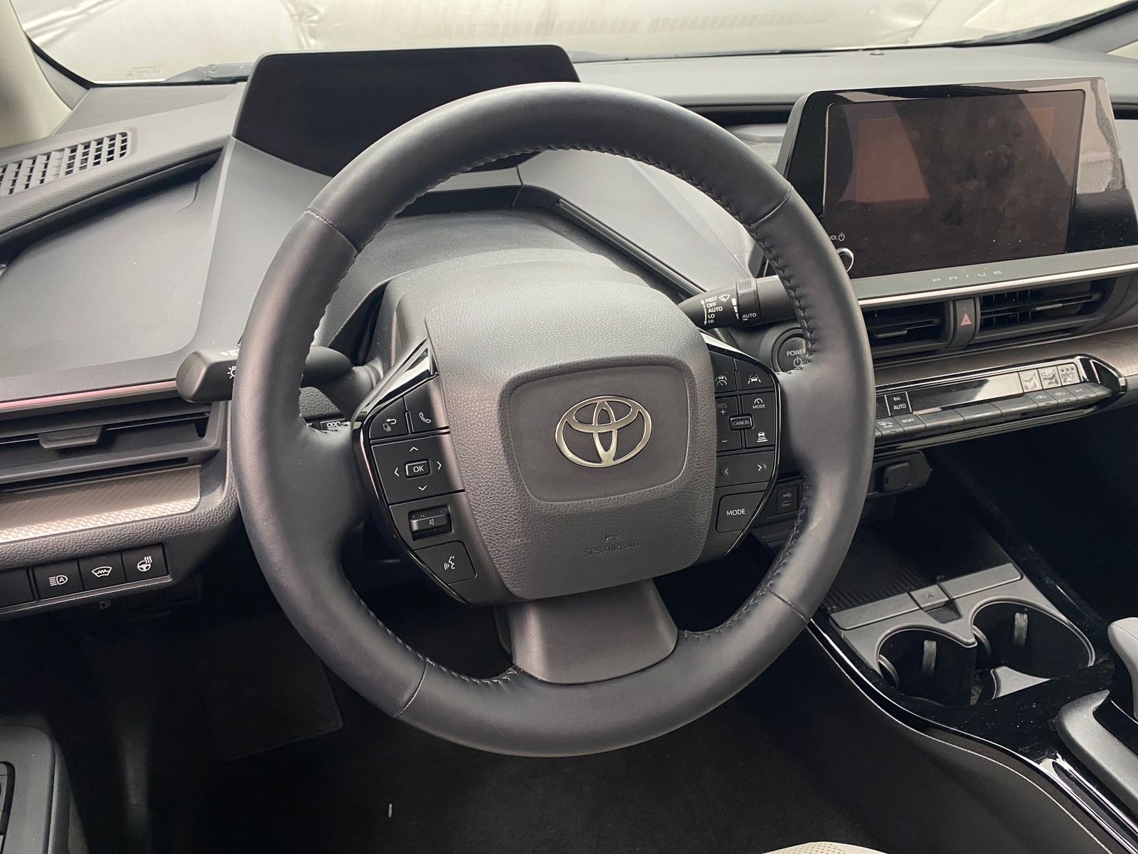 Thumbnail: 2023 Toyota Prius - 4