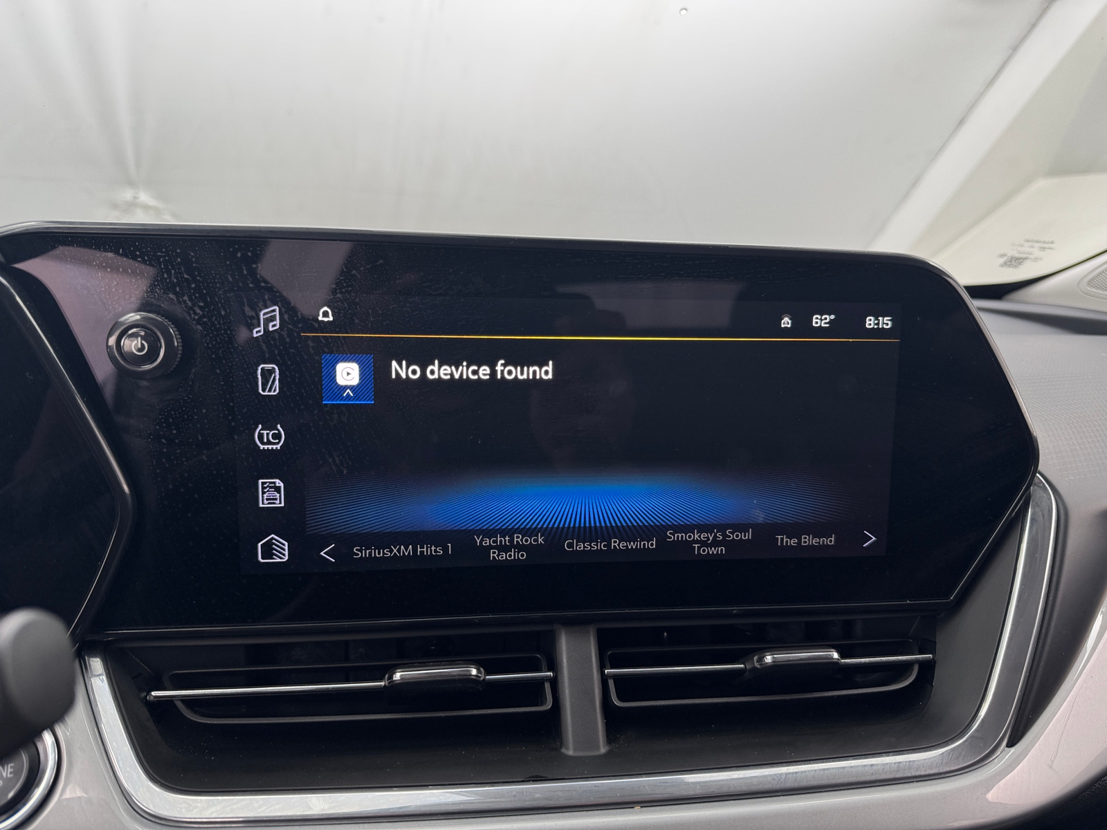 Thumbnail: 2025 Chevrolet Trax - 4