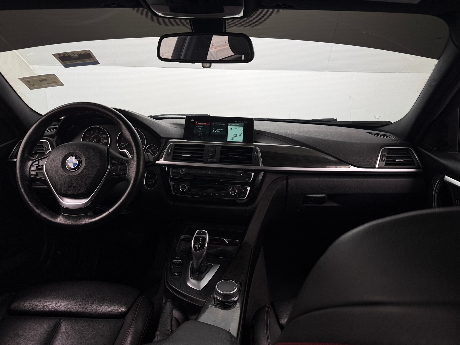 Thumbnail: 2018 BMW 3 Series - 2