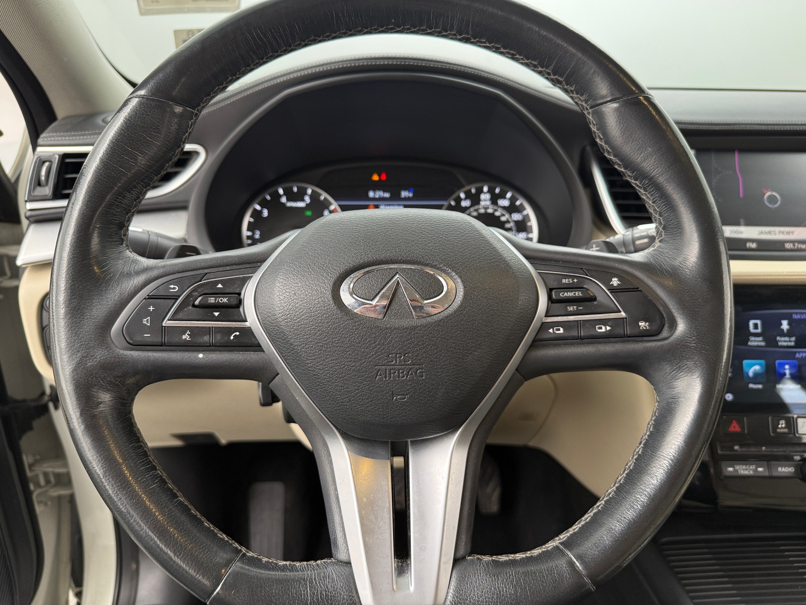 Thumbnail: 2019 INFINITI QX50 - 4